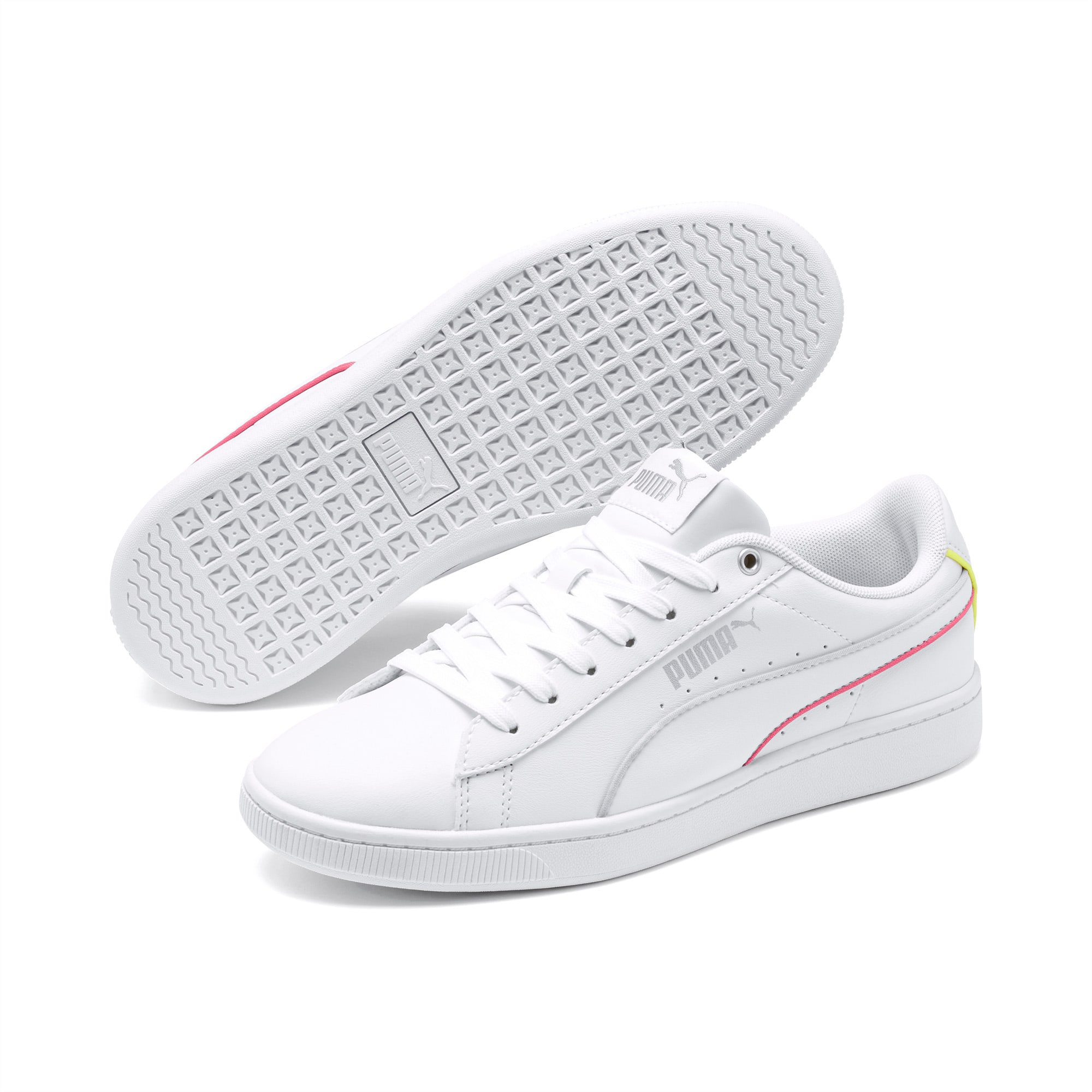 puma vikky v2 white