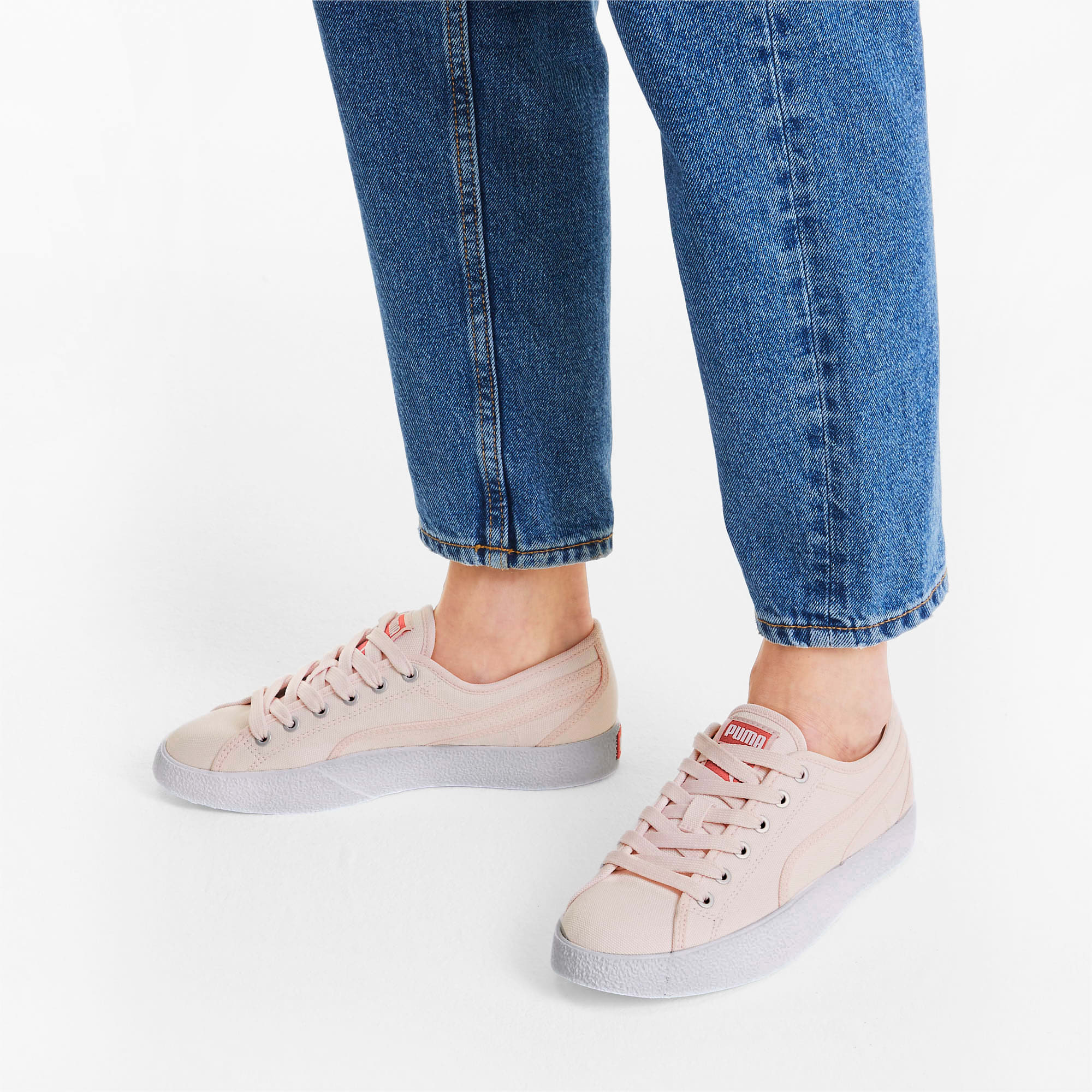 puma canvas trainers