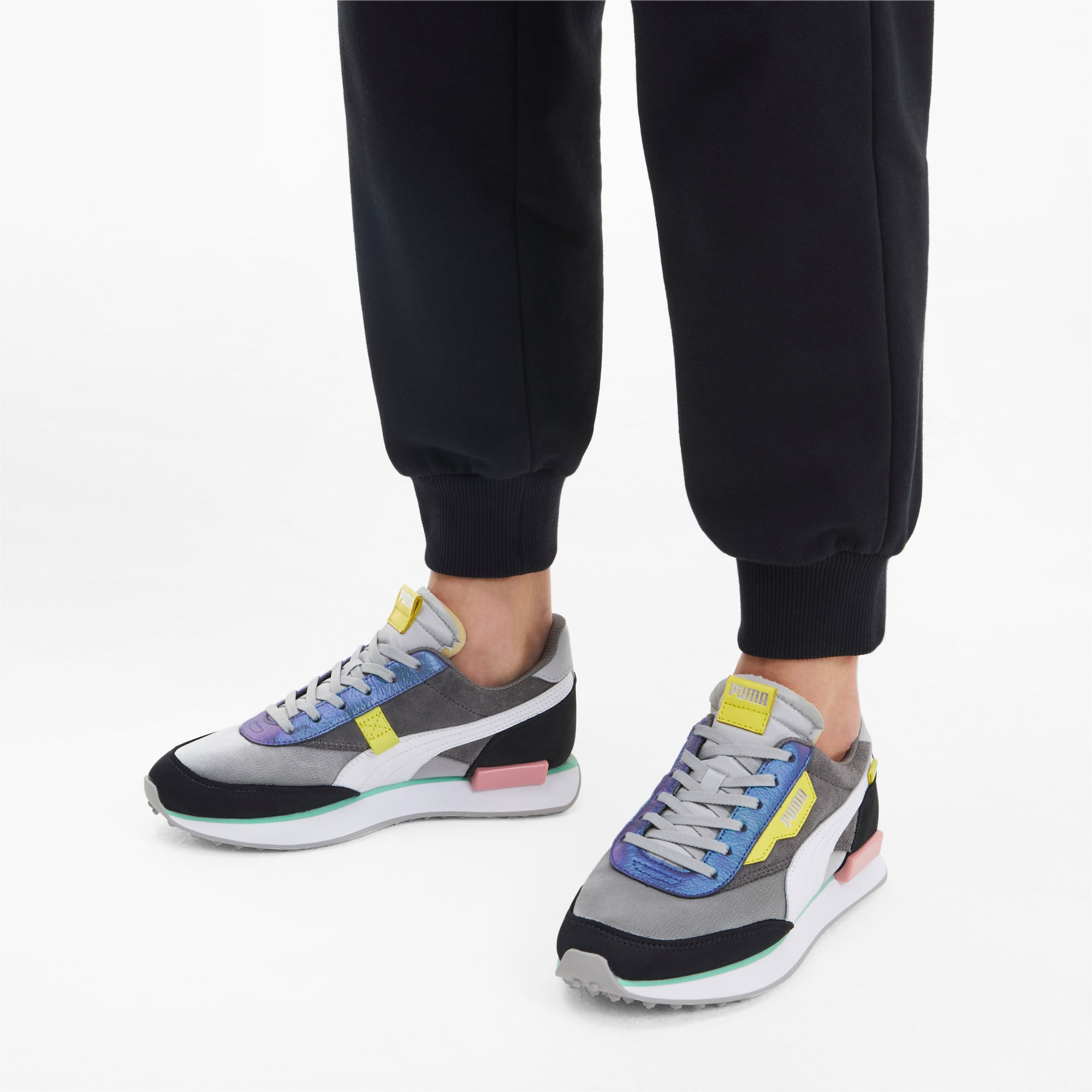 future rider royale women's sneakers