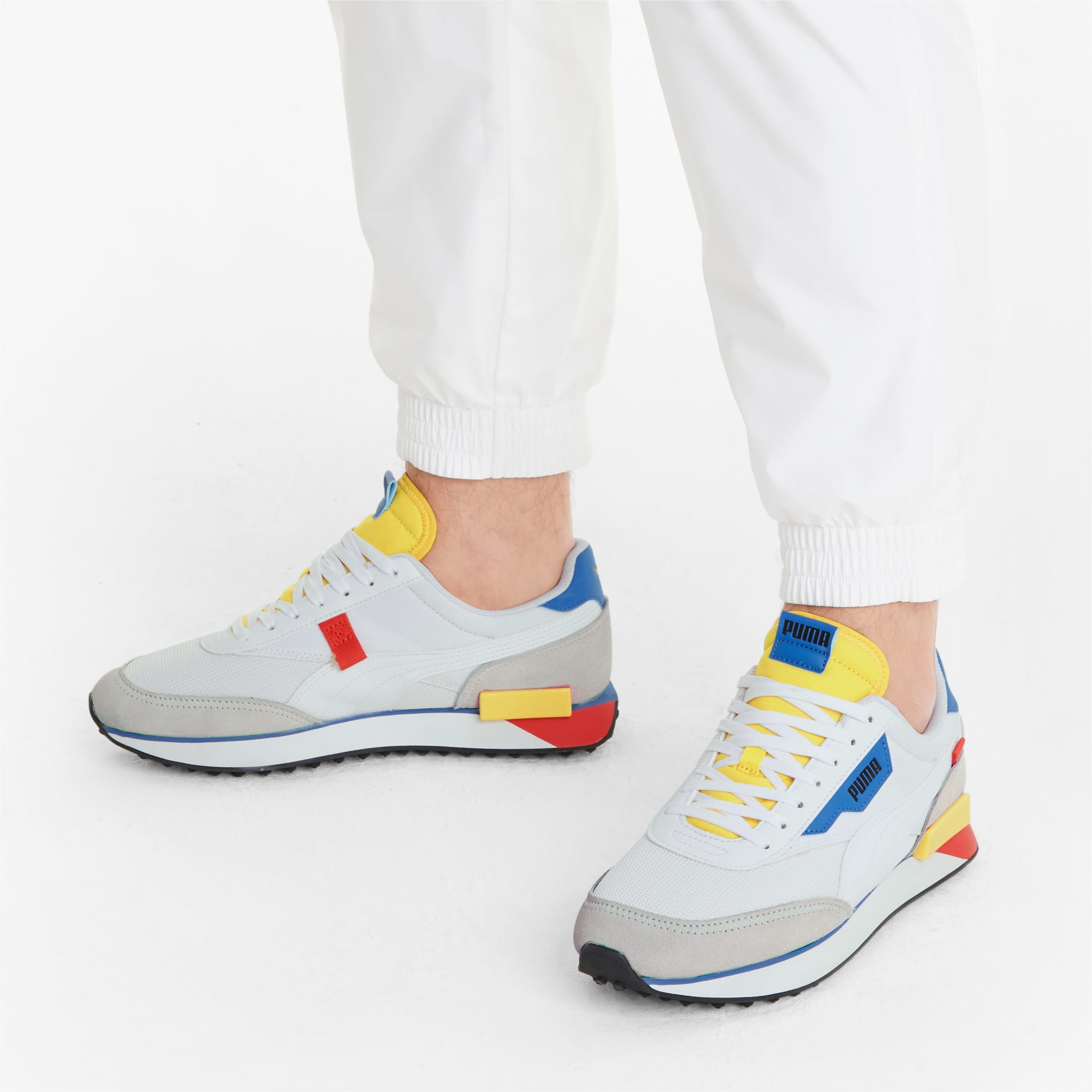 Puma sneakers neon on sale