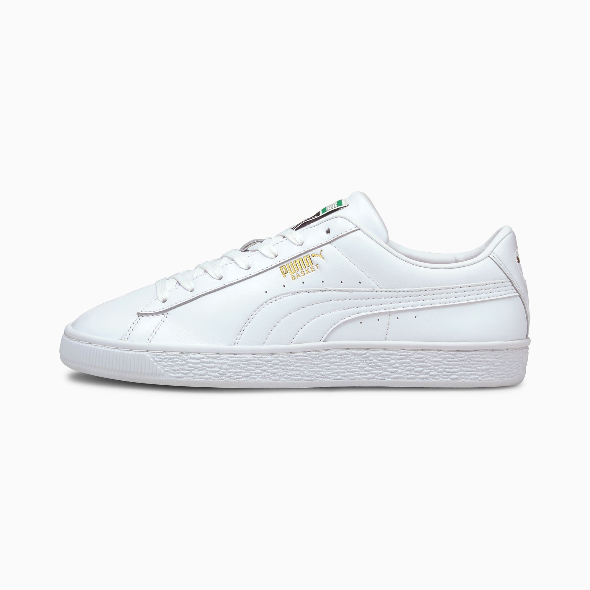 Zapatilla unisex blanca PUMA Basket con detalles cosidos y logo lateral.