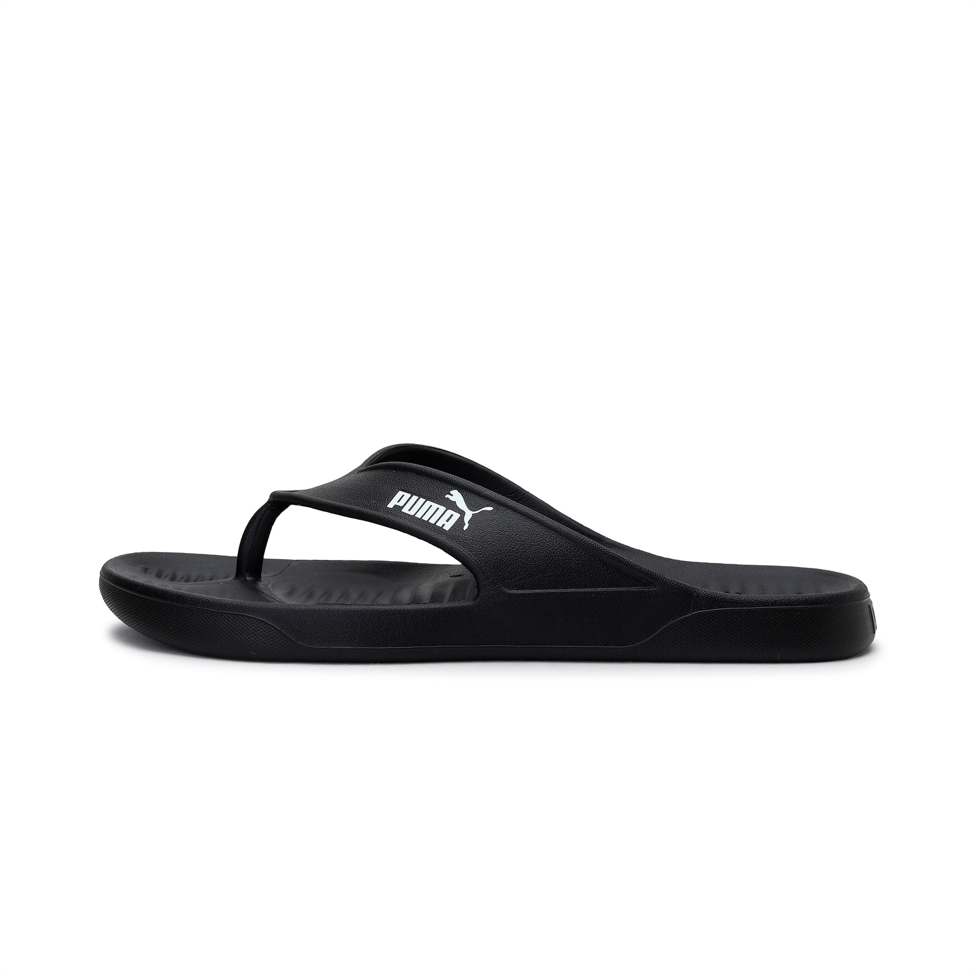 slippers puma nike