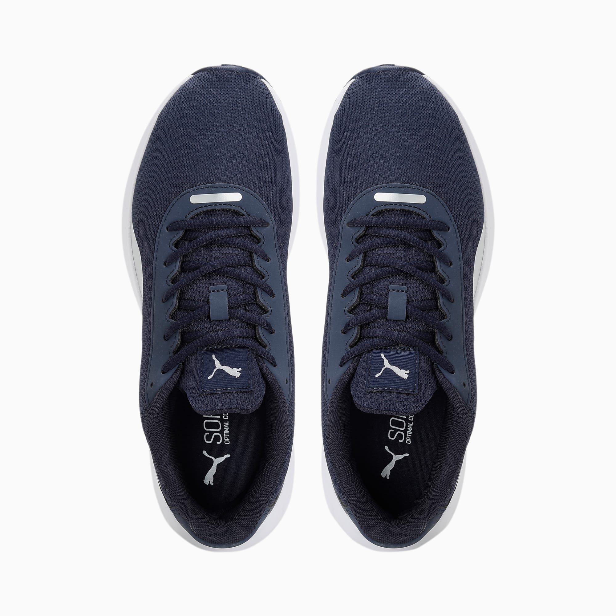 Night hotsell runner shoes
