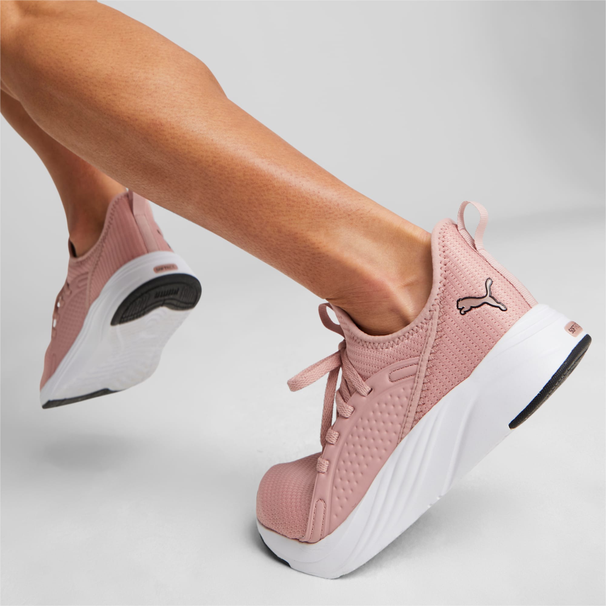 Soft ride Sophia 2 Running Shoes Women PUMA