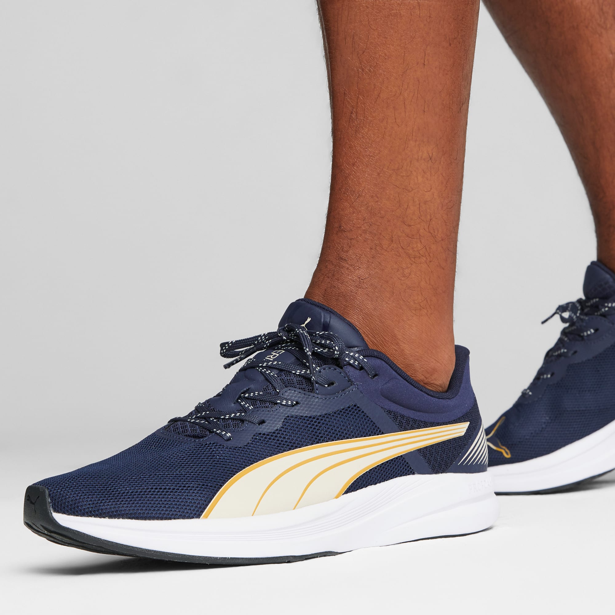 Kasut jogging puma top