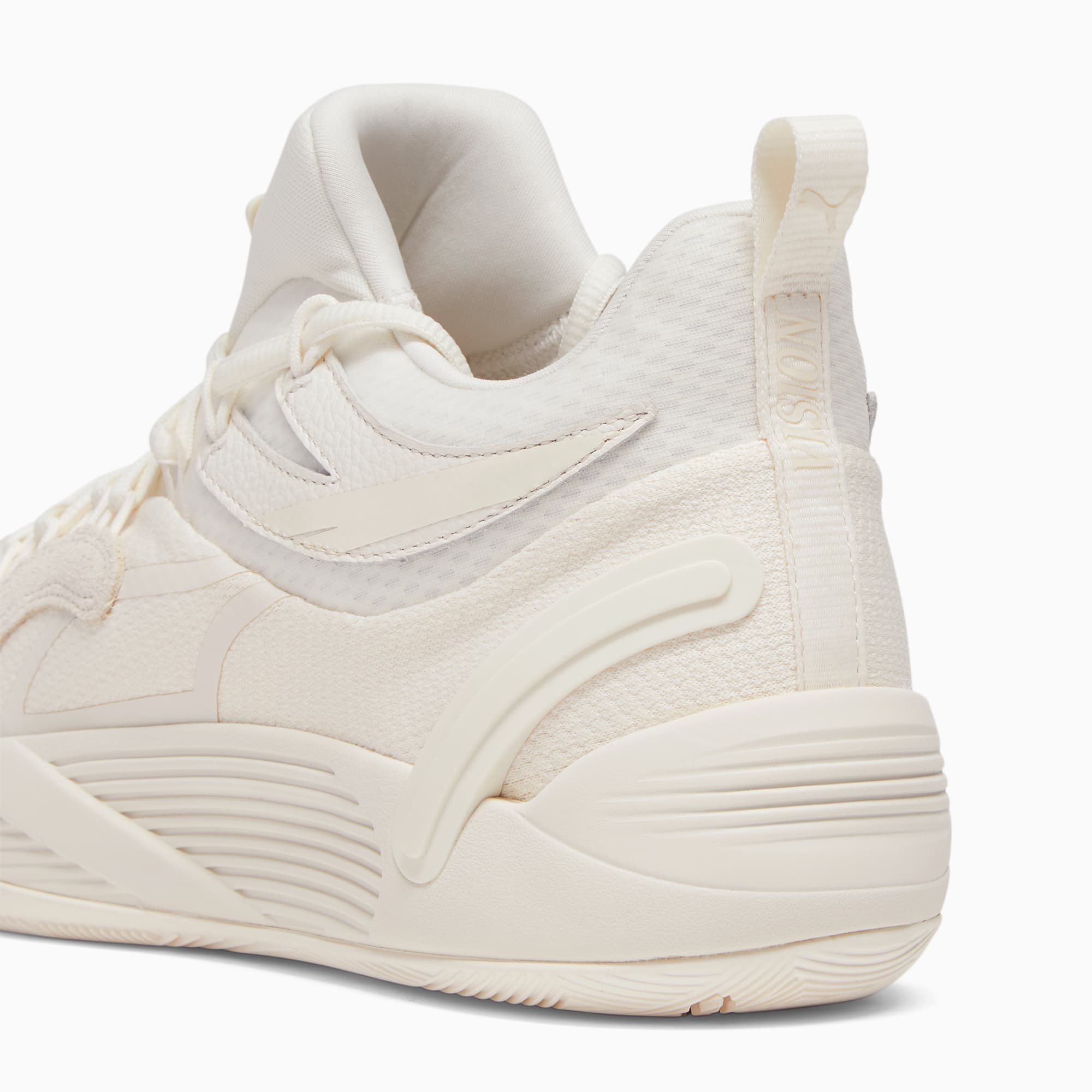 TRC Blaze Court NU Skylar Basketball Shoes