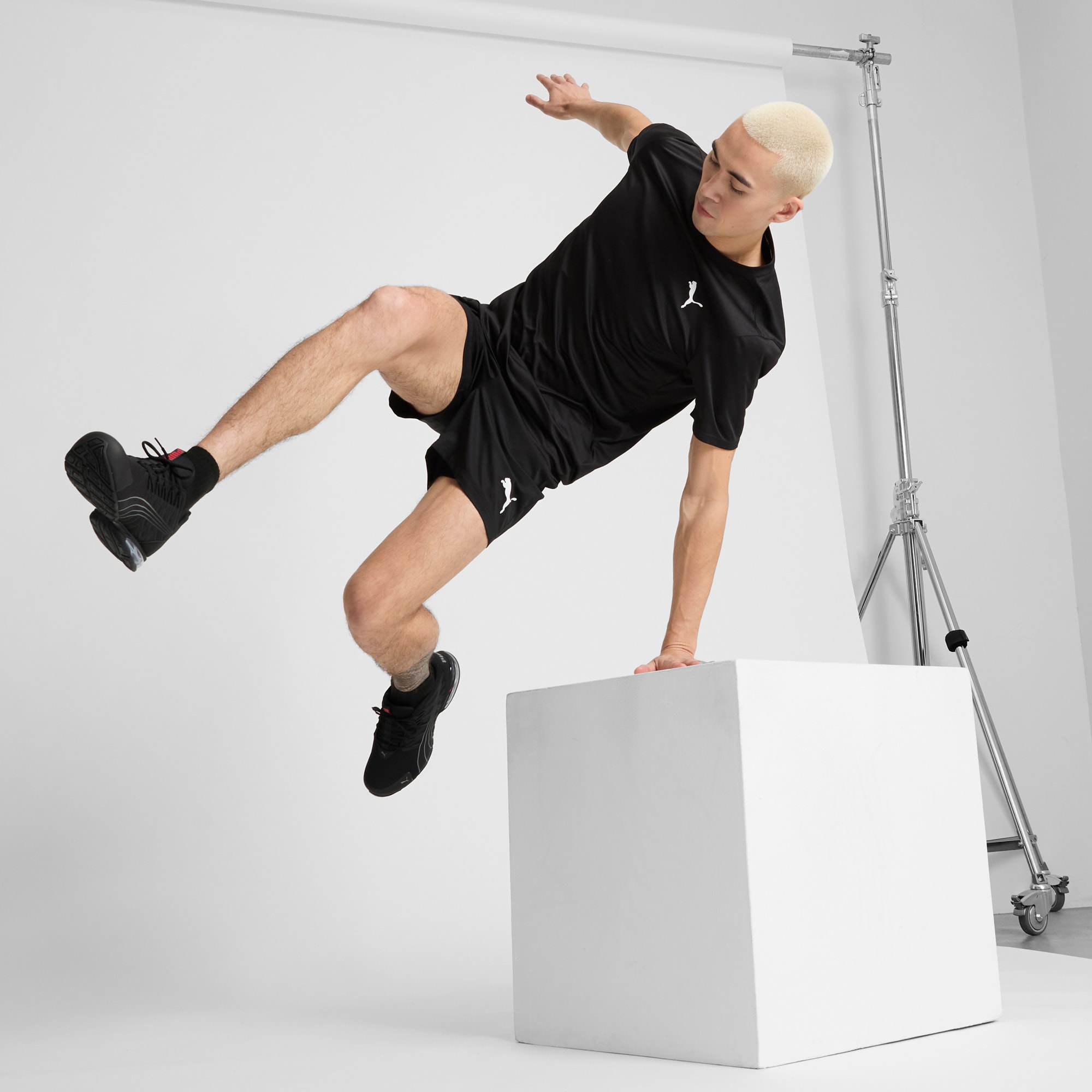 Voltaic Evo Men's Training Shoe | PUMA