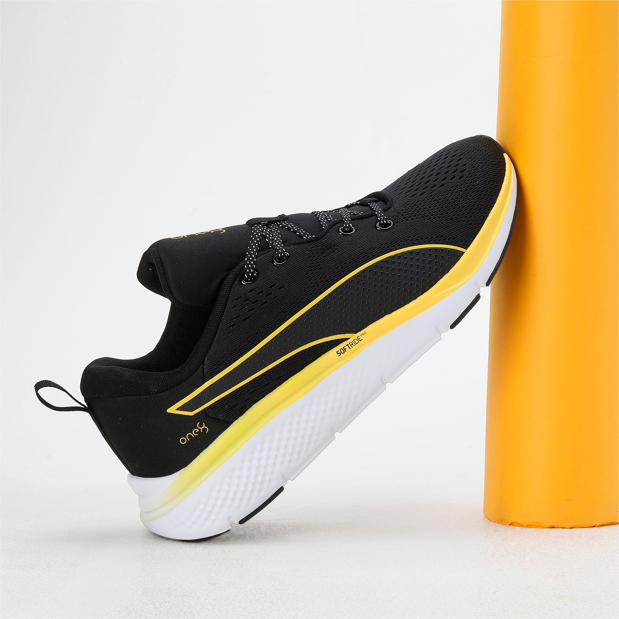 SOFTRIDE Pro Echo one8 Unisex Running Shoes