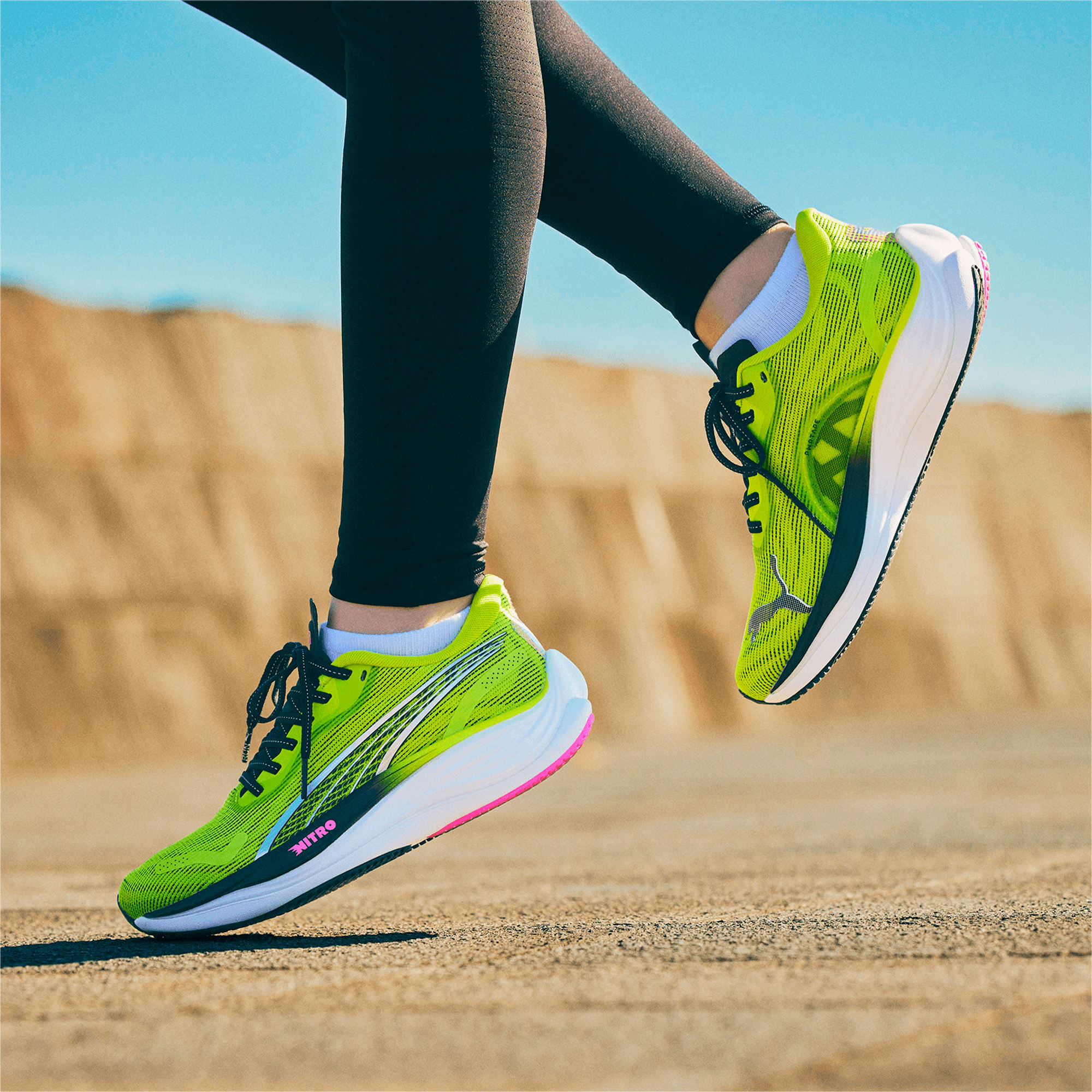 【PUMA公式】ウィメンズ ヴェロシティ ニトロ 3 サイケデリック ラッシュ ランニングシューズ