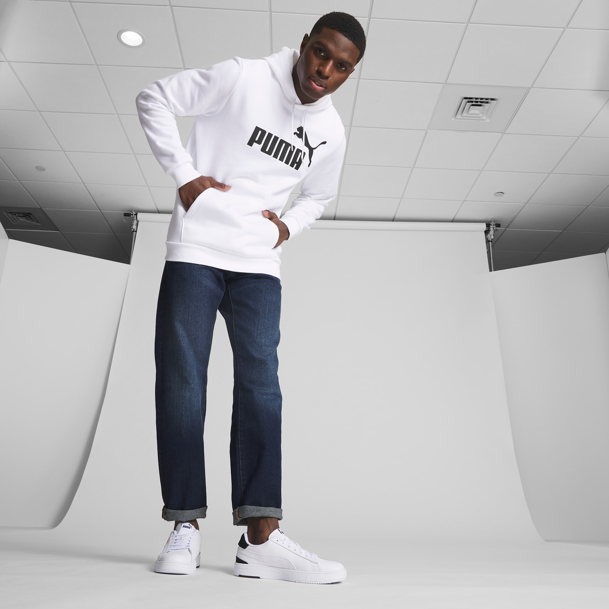 Puma pump up trainers hot sale