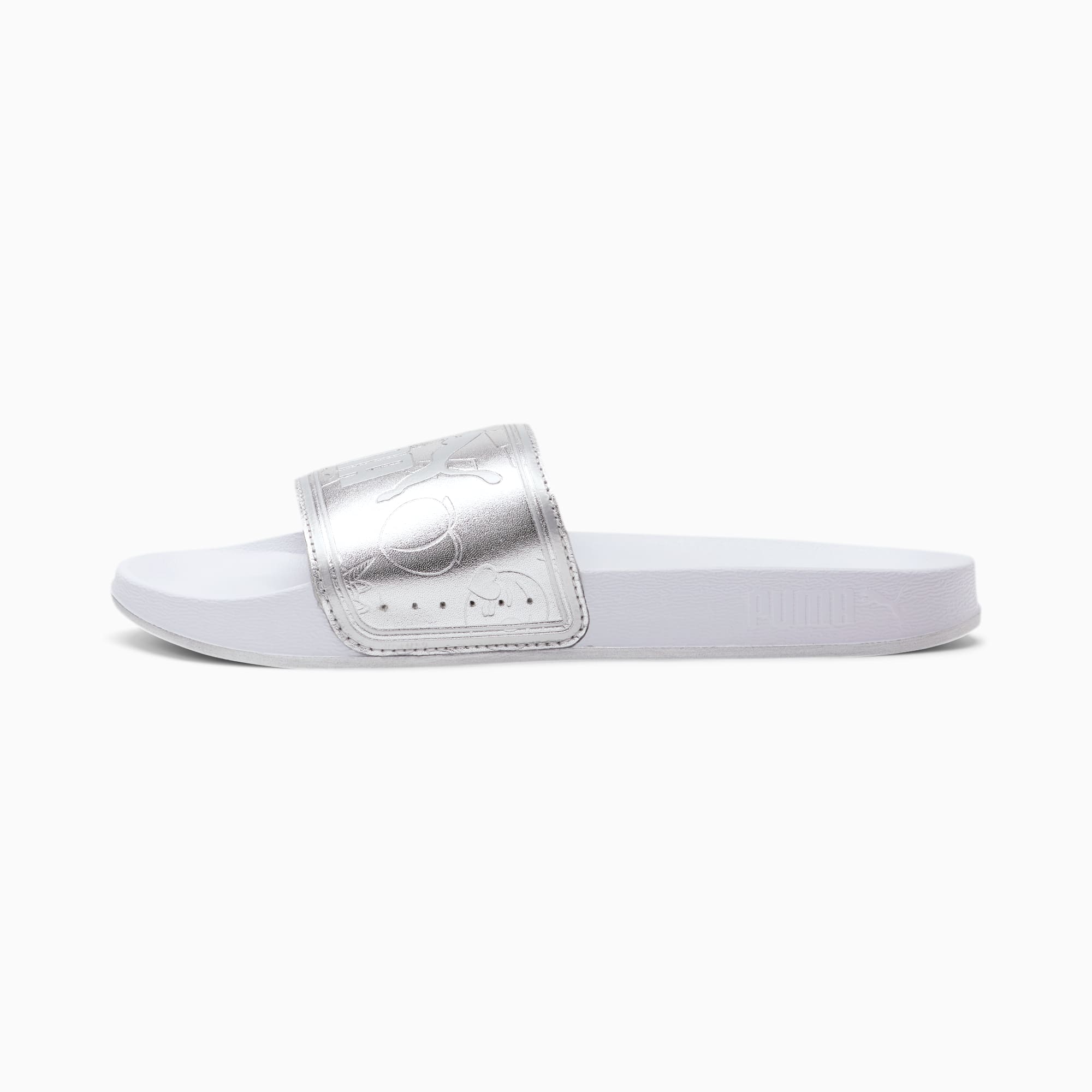 white puma slides