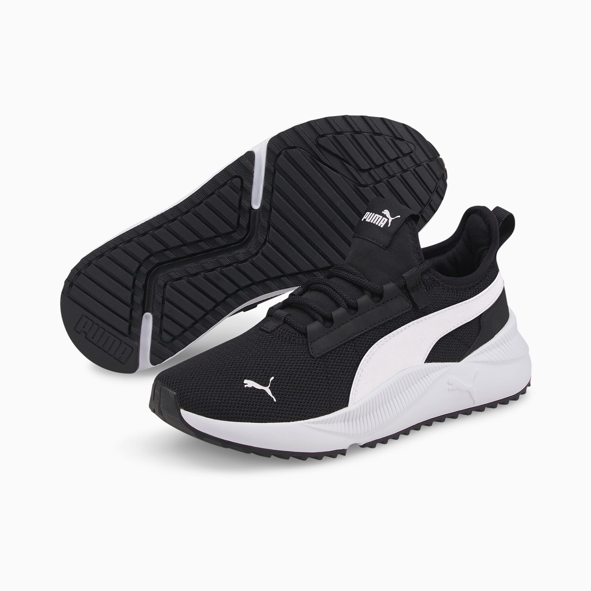 Easy street sneakers online