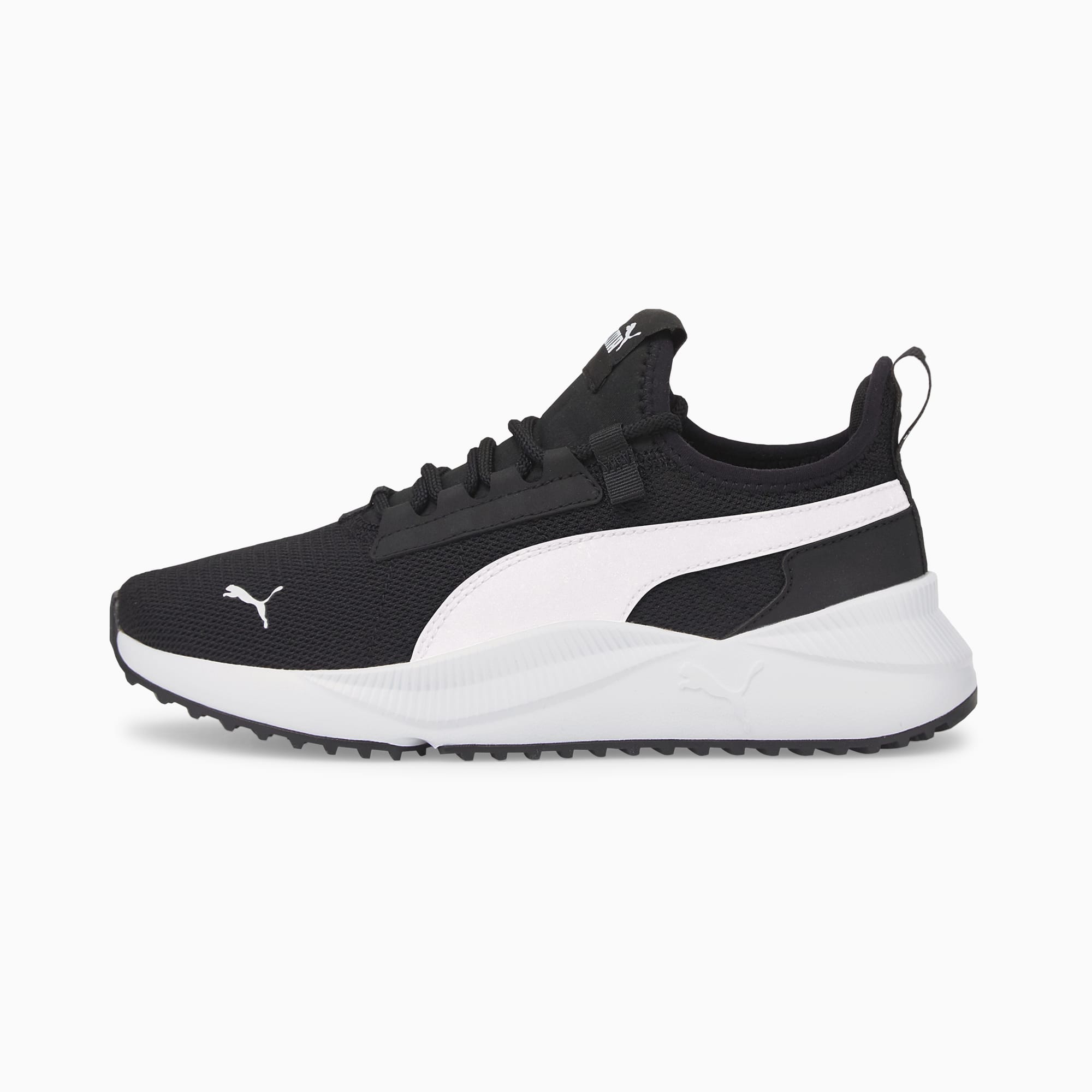 Big kids black sneakers discount
