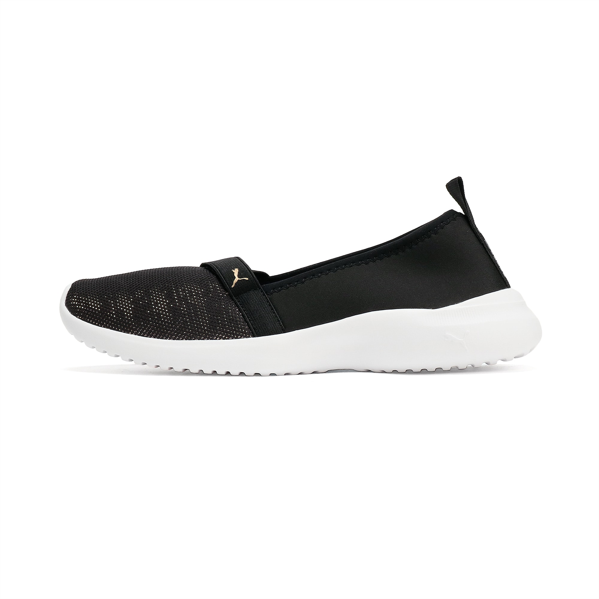 Sepatu Sneaker Wanita Adelina Shine