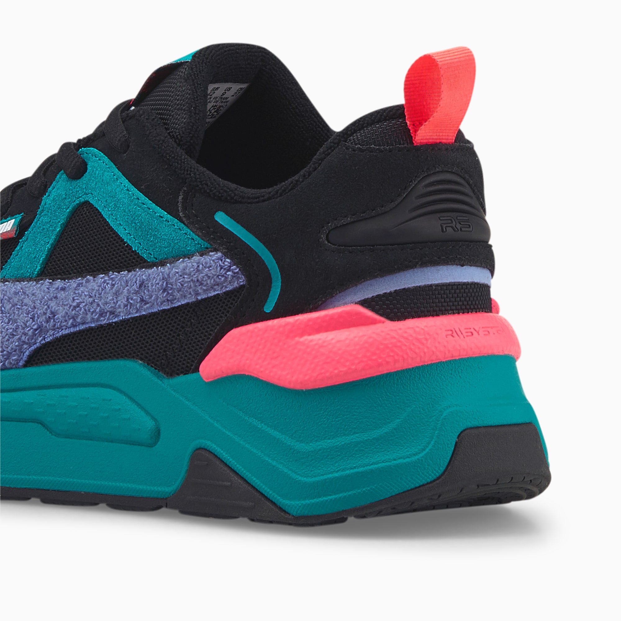 RS Simul8 Fandom Sneakers