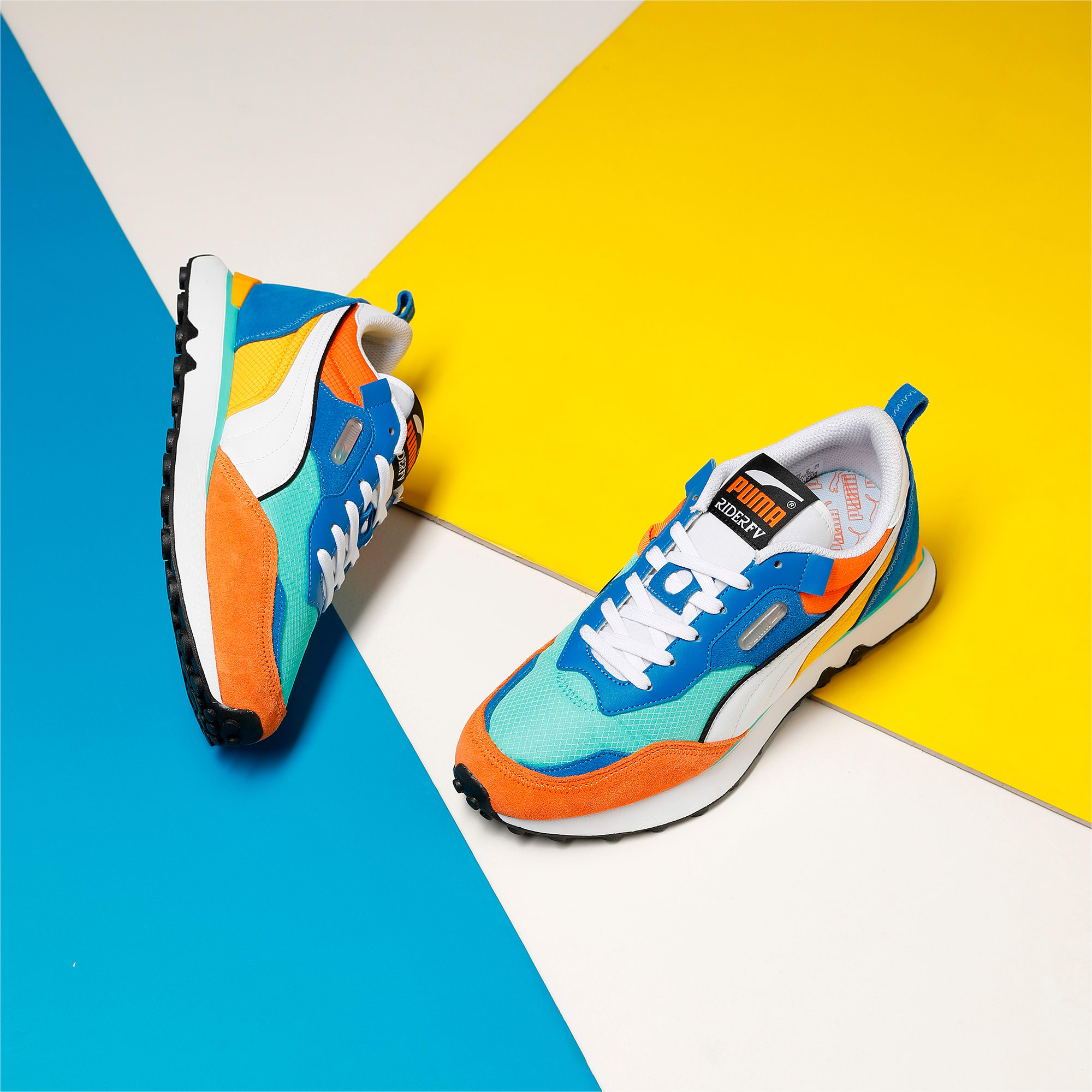 Puma rider hot sale on feet