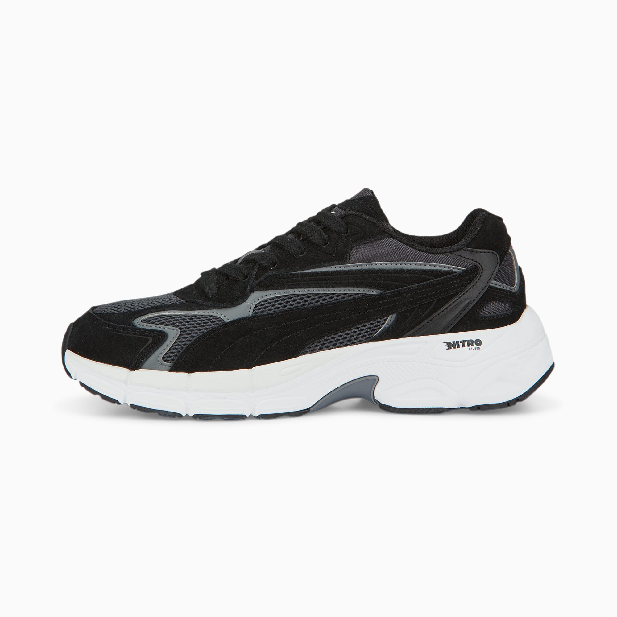 Sepatu sneakers best sale