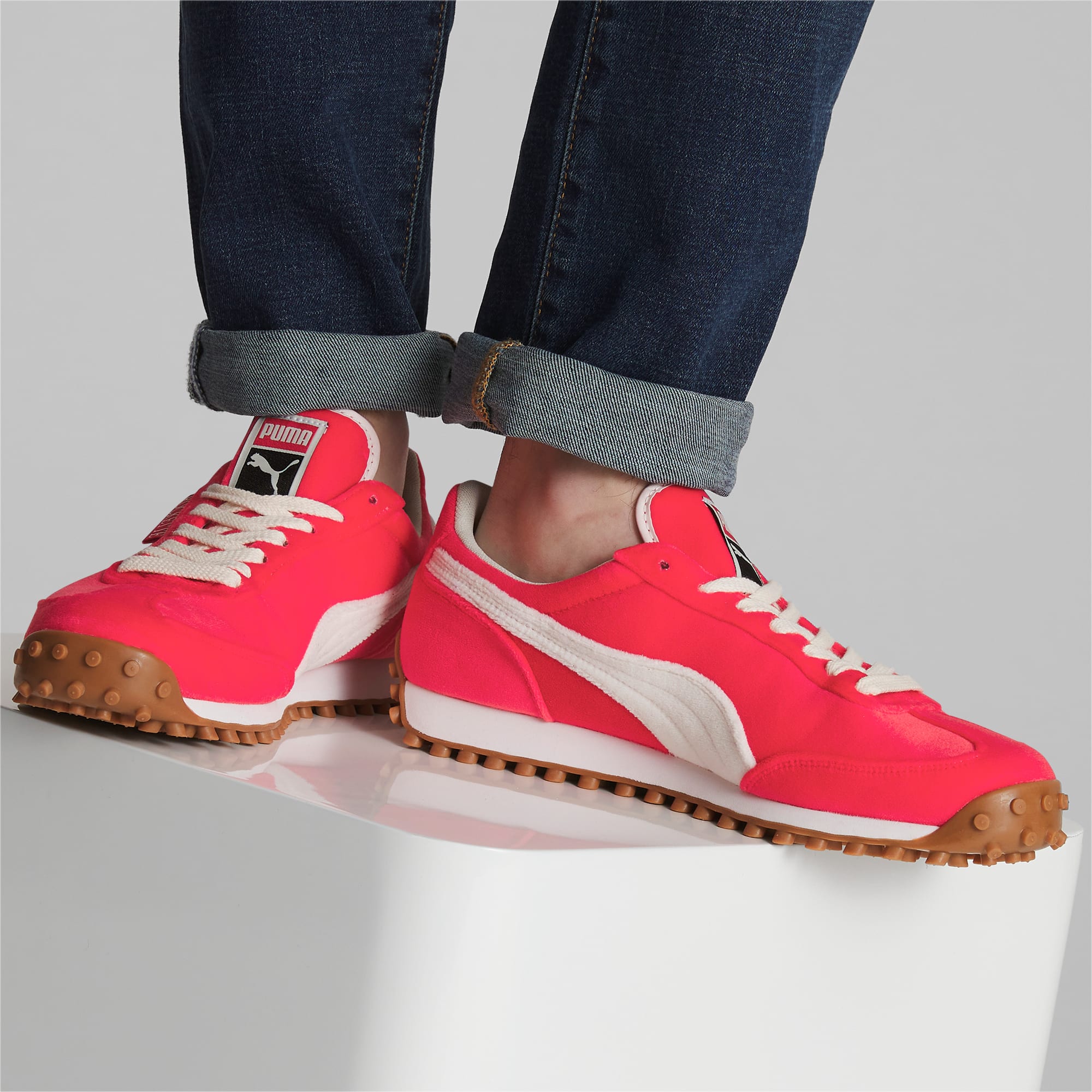 Puma basket valentine hers top