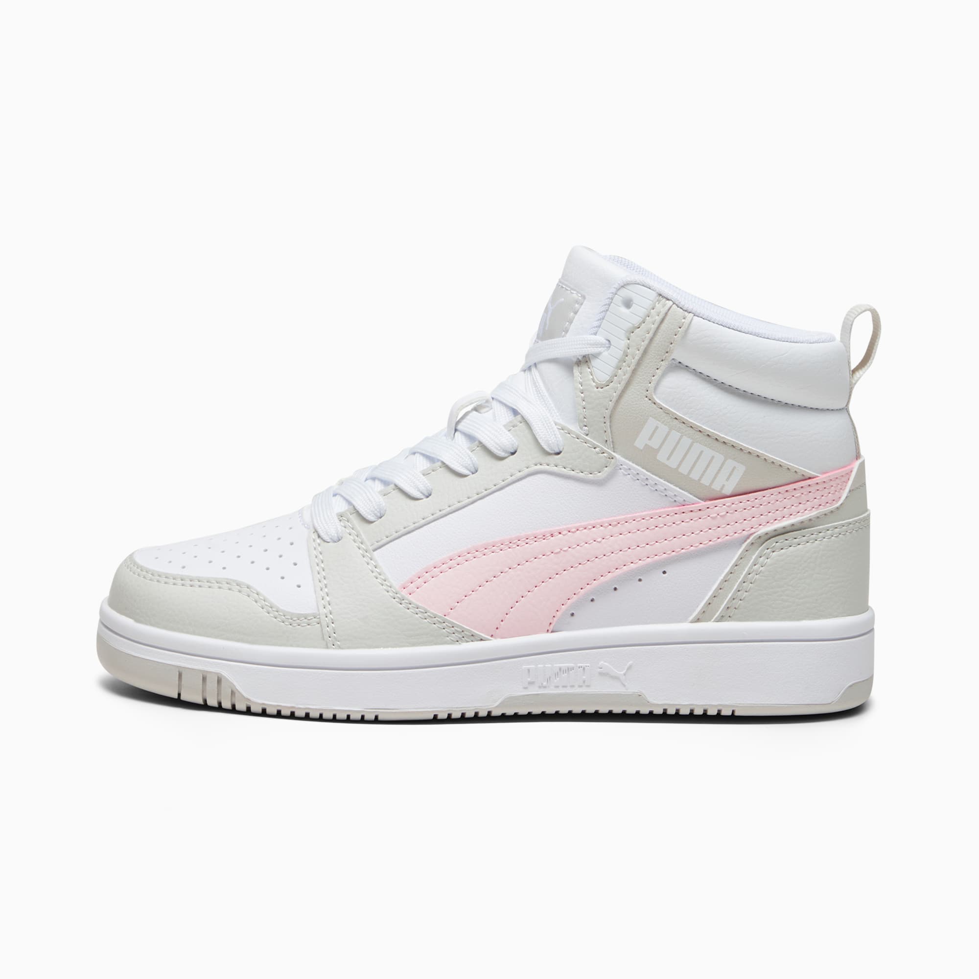 Weißer PUMA Trainer für Jugendliche mit rosa Streifen und High-Top-Design.