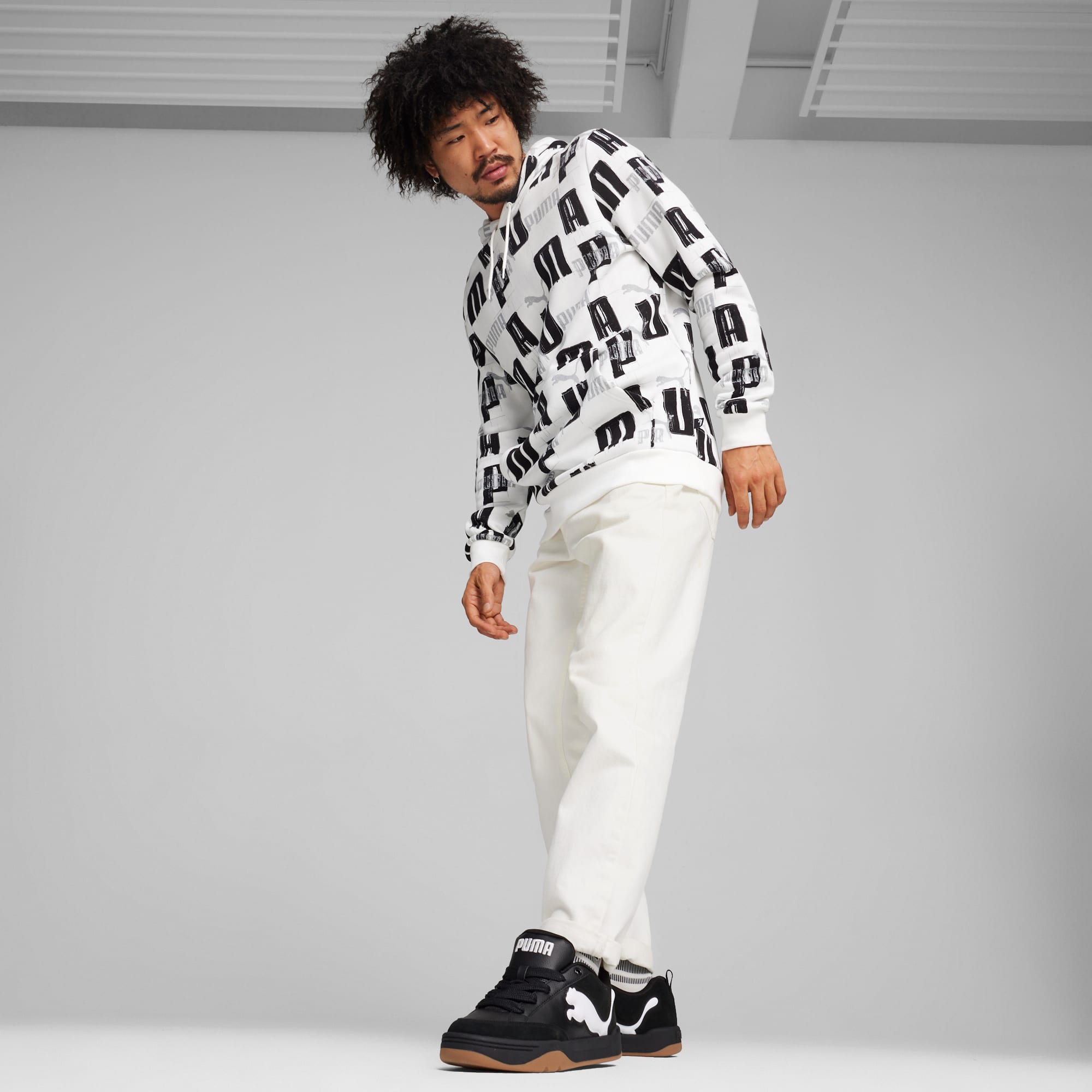Puma white top lifestyle shoes