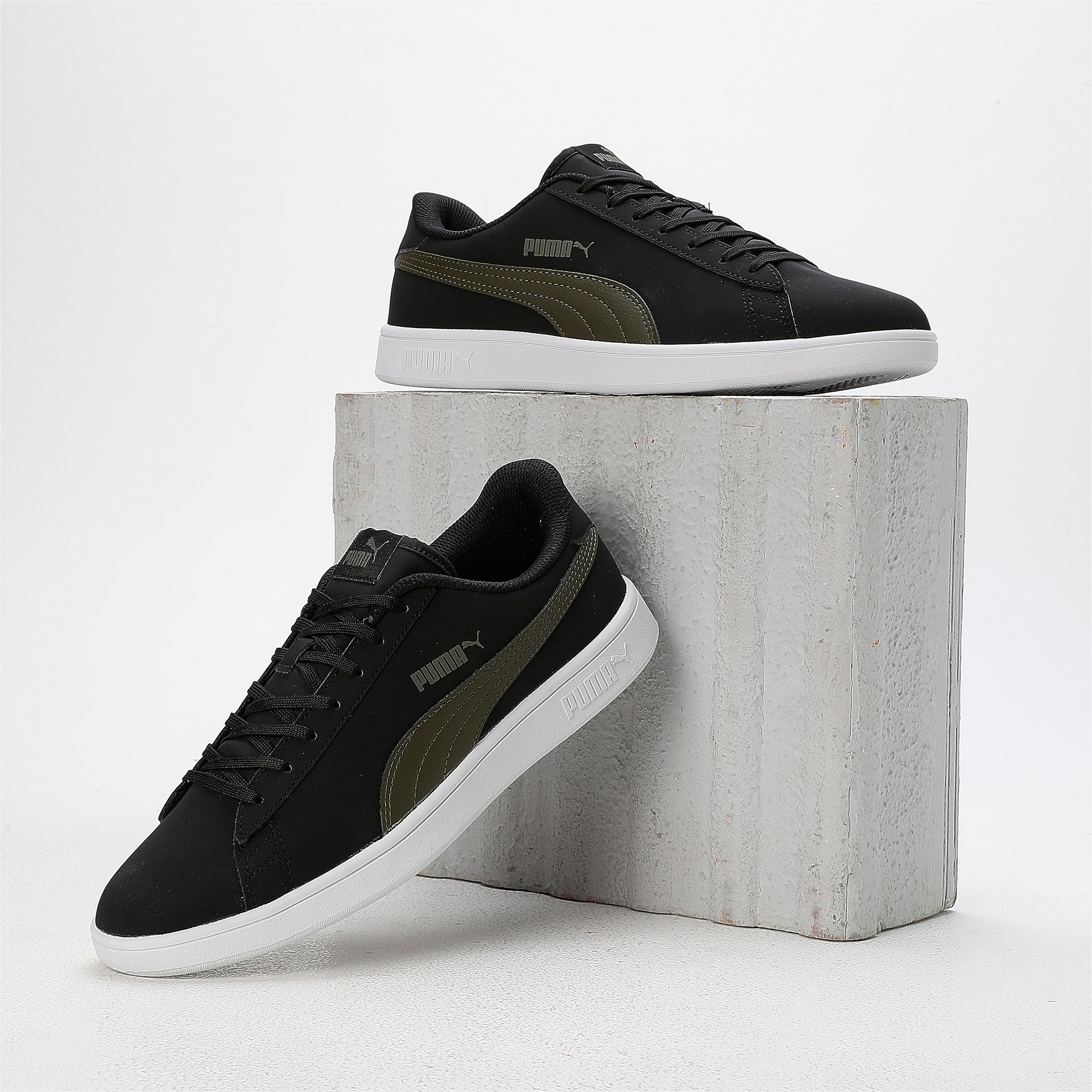 Puma smash v2 zwart 2025