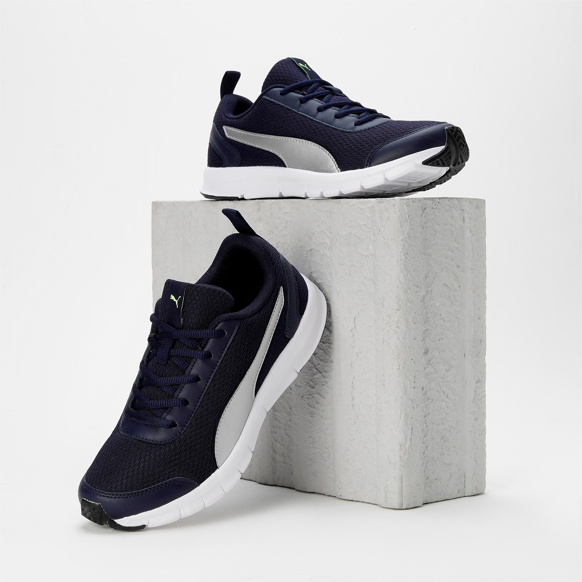 Racer V2 Youth Sneakers