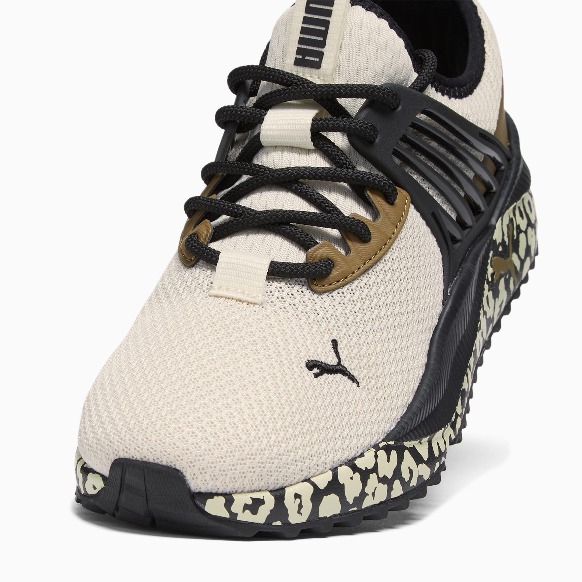 Tsugi apex winterized running shoes clearance