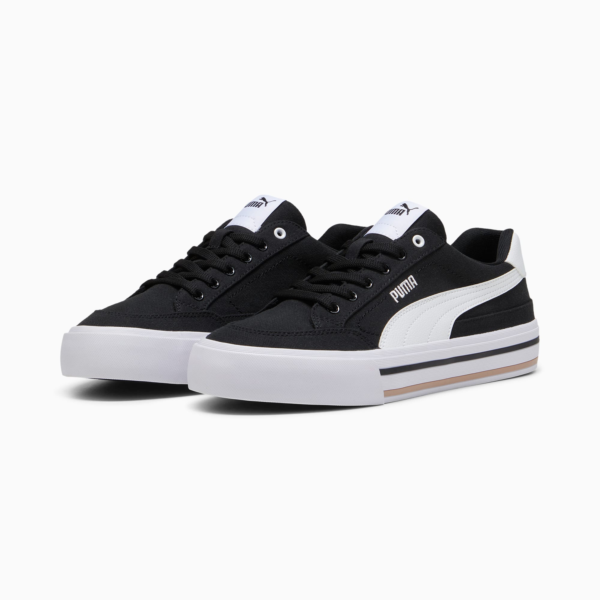 Court Classic Vulcanised Formstrip Unisex Sneakers | PUMA
