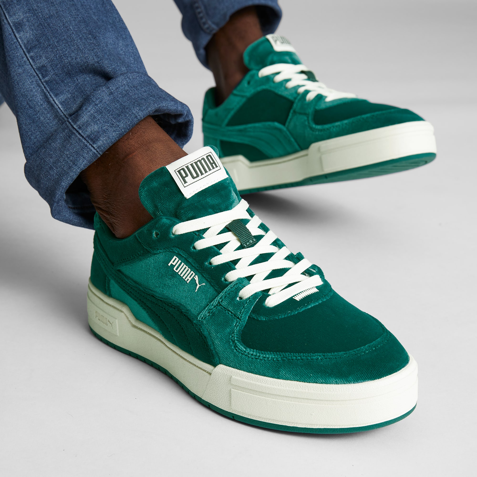 CA Pro Velour Sneakers