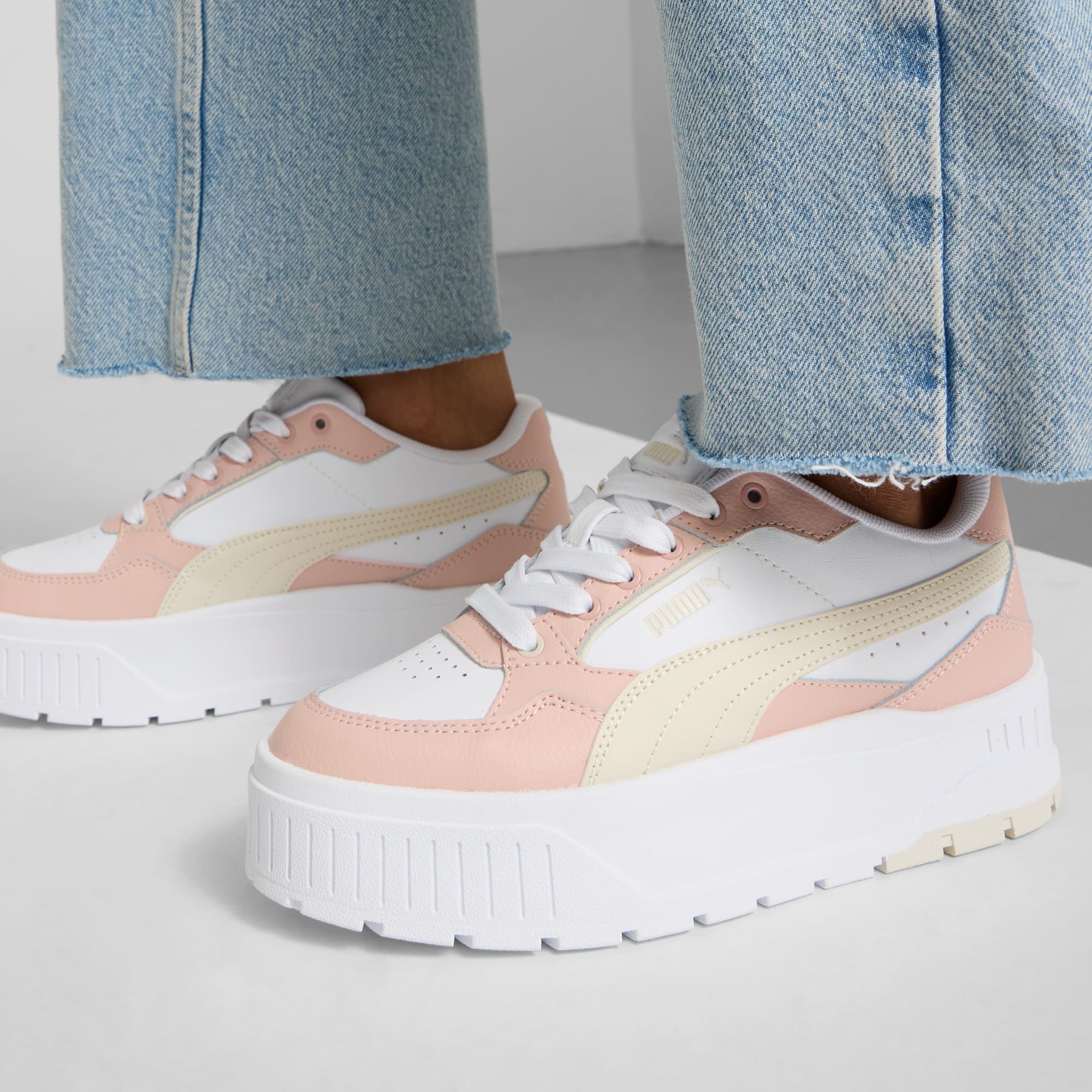 Karmen-II-Idol-Women's-Sneakers