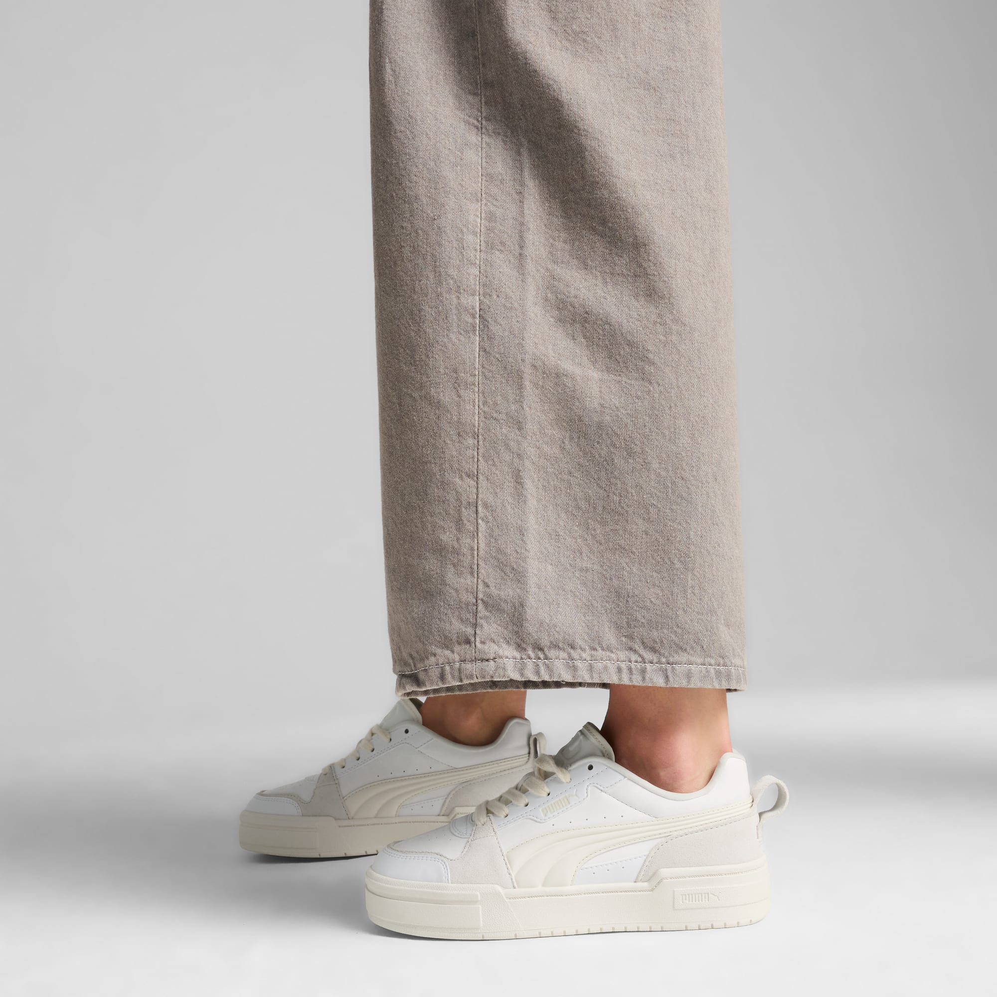 PUMA プーマ CA Pro Lux III ウィメンズ シューズ PUMA CA Pro Lux III スニーカー | ホワイト | FARFETCH JP