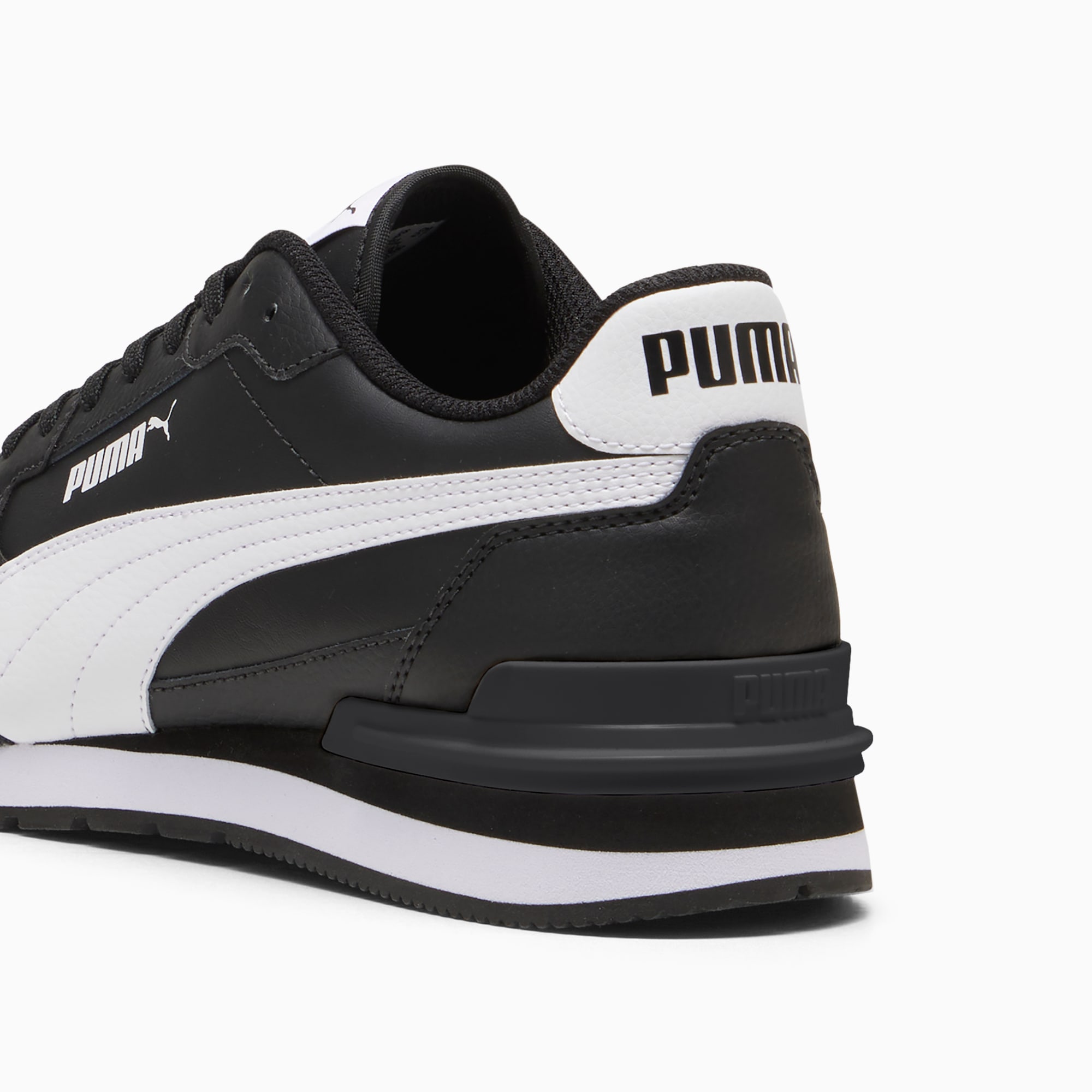 スニーカー PUMA ST Runner v4 L PKI39906804 ST Runner v4 Leather Men's Sneakers | PUMA