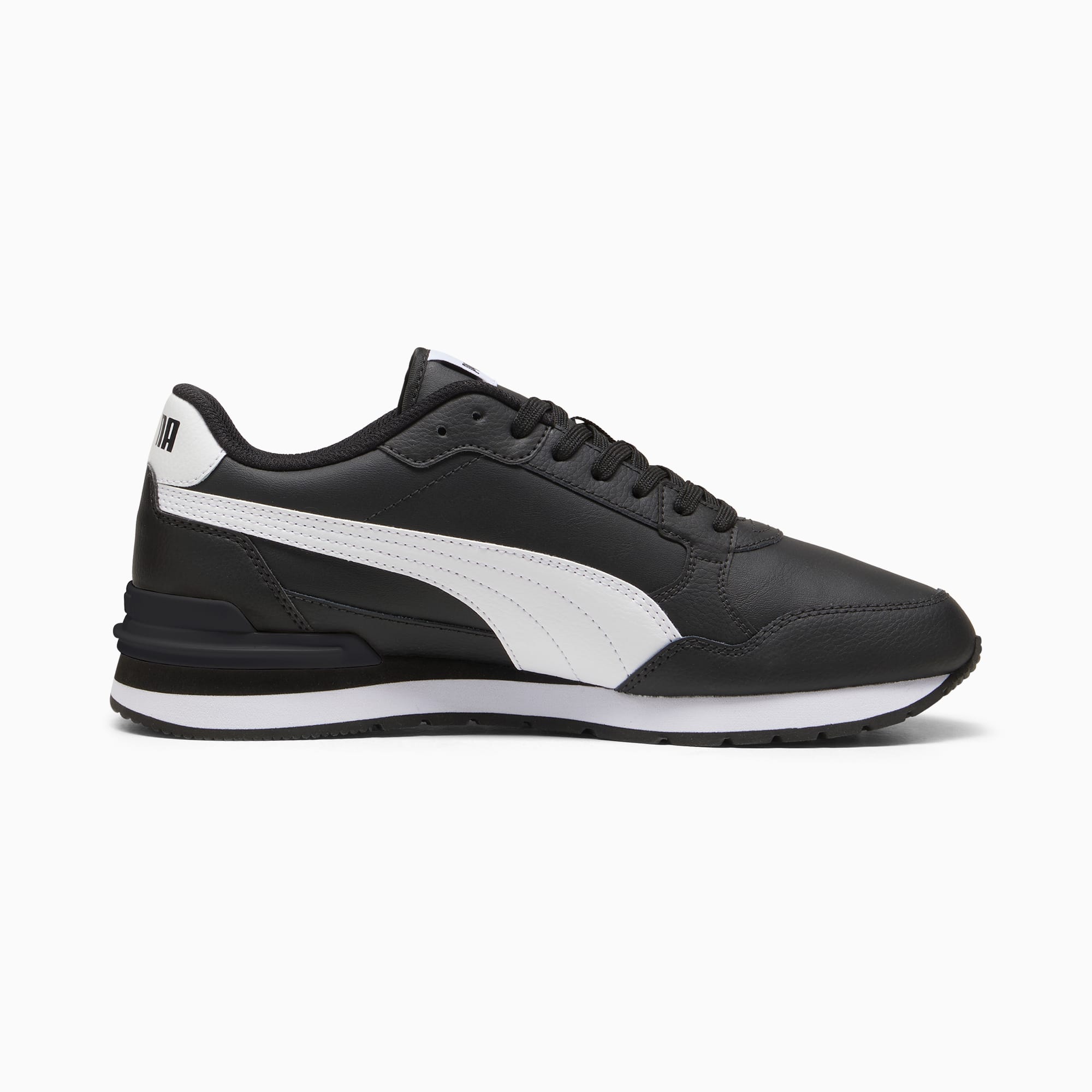 ST Runner v4 Leather Men's Sneakers | PUMA