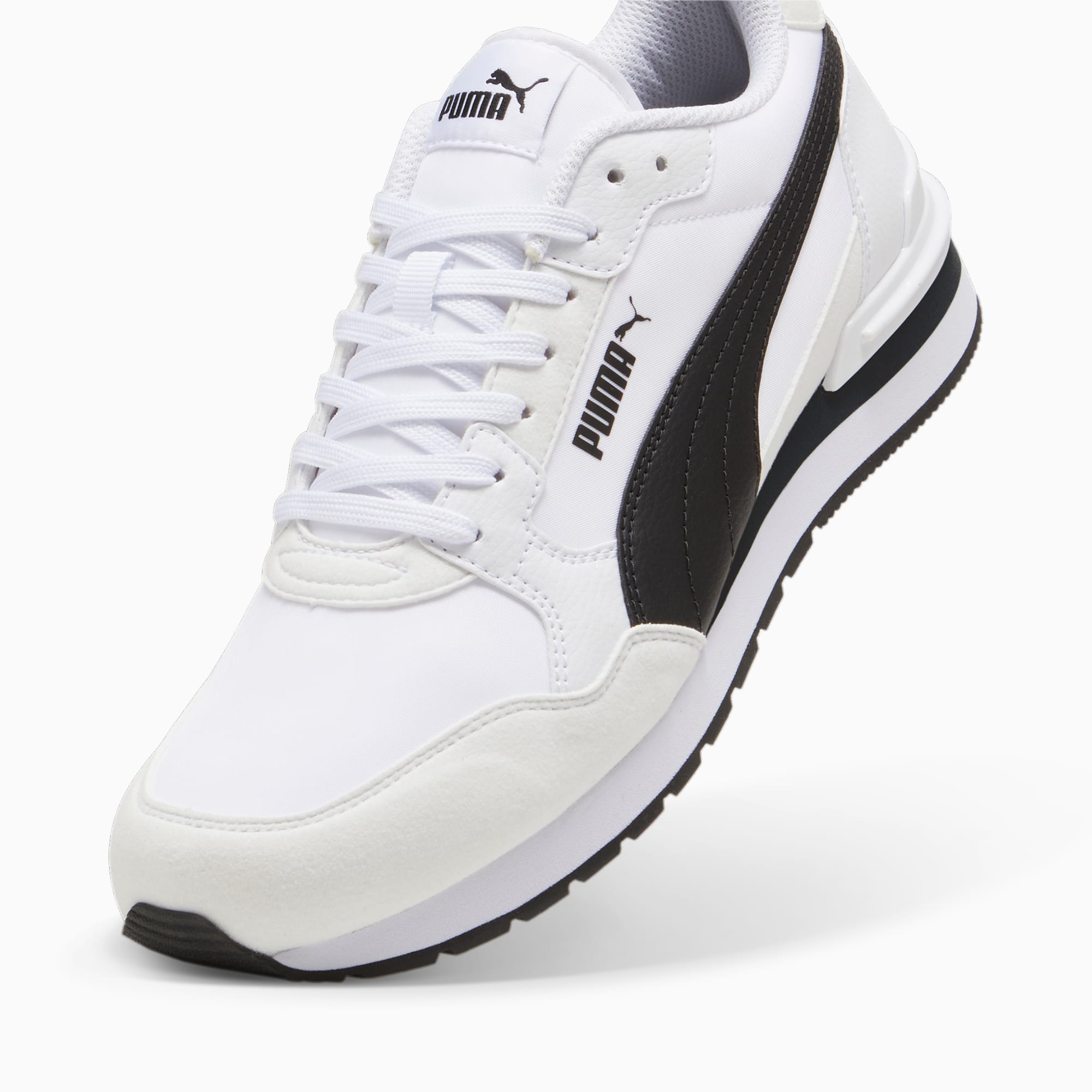 Saint street sneakers hotsell