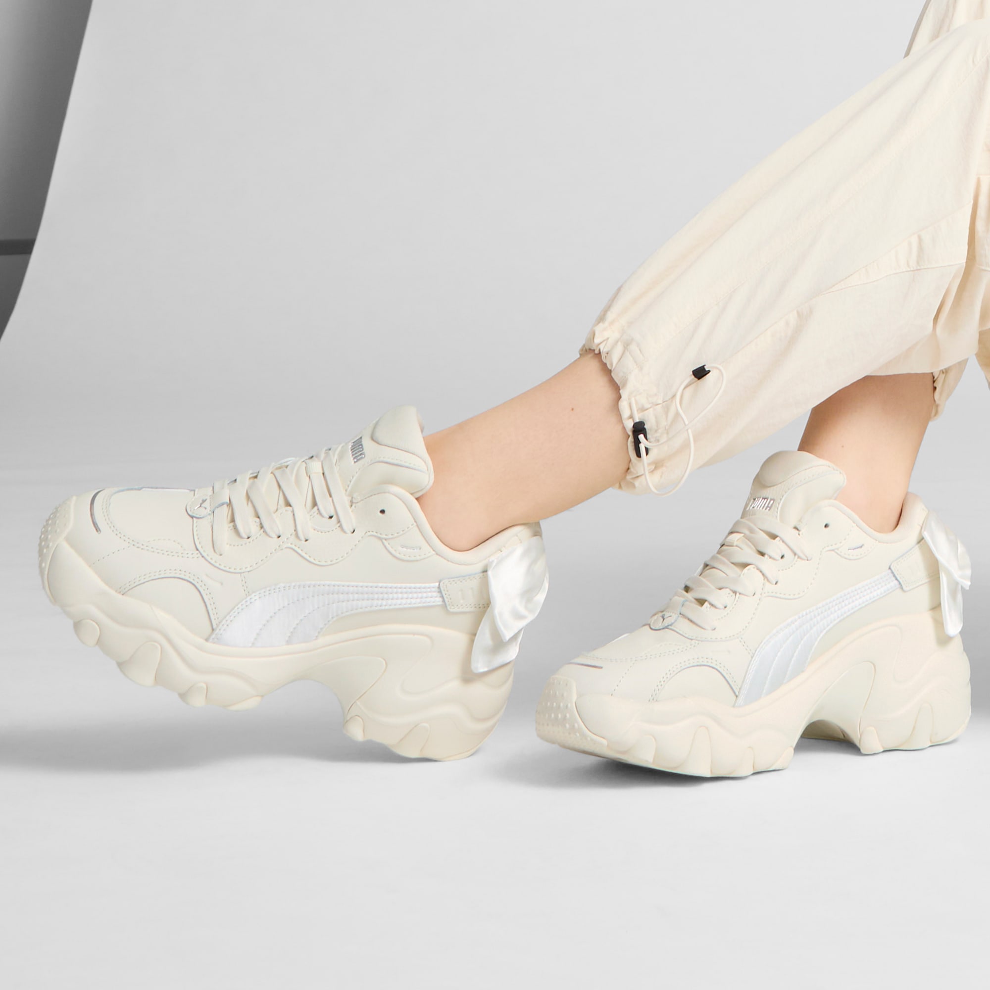 Pulsar Wedge Bowknot Women's Sneakers