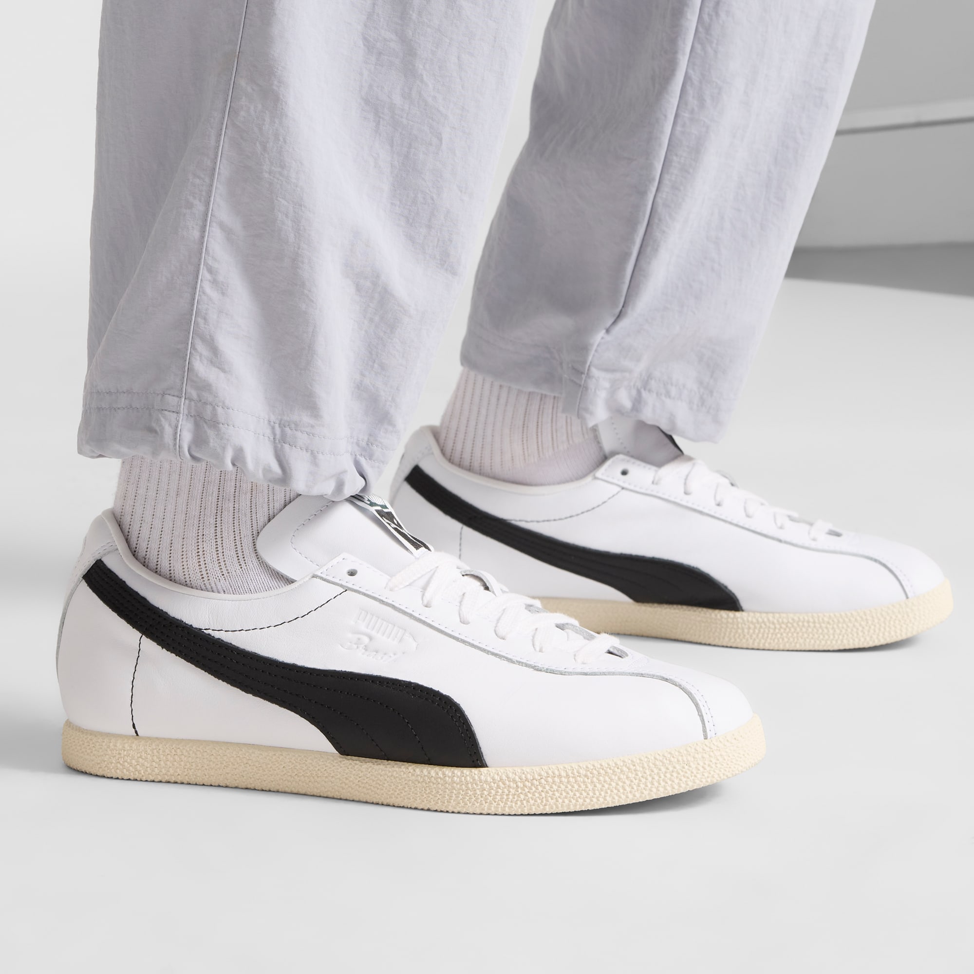 国内配送 PUMA BRASIL CAPOEIRA WHITE/BLACK Brasil Capoeira Sneakers | PUMA