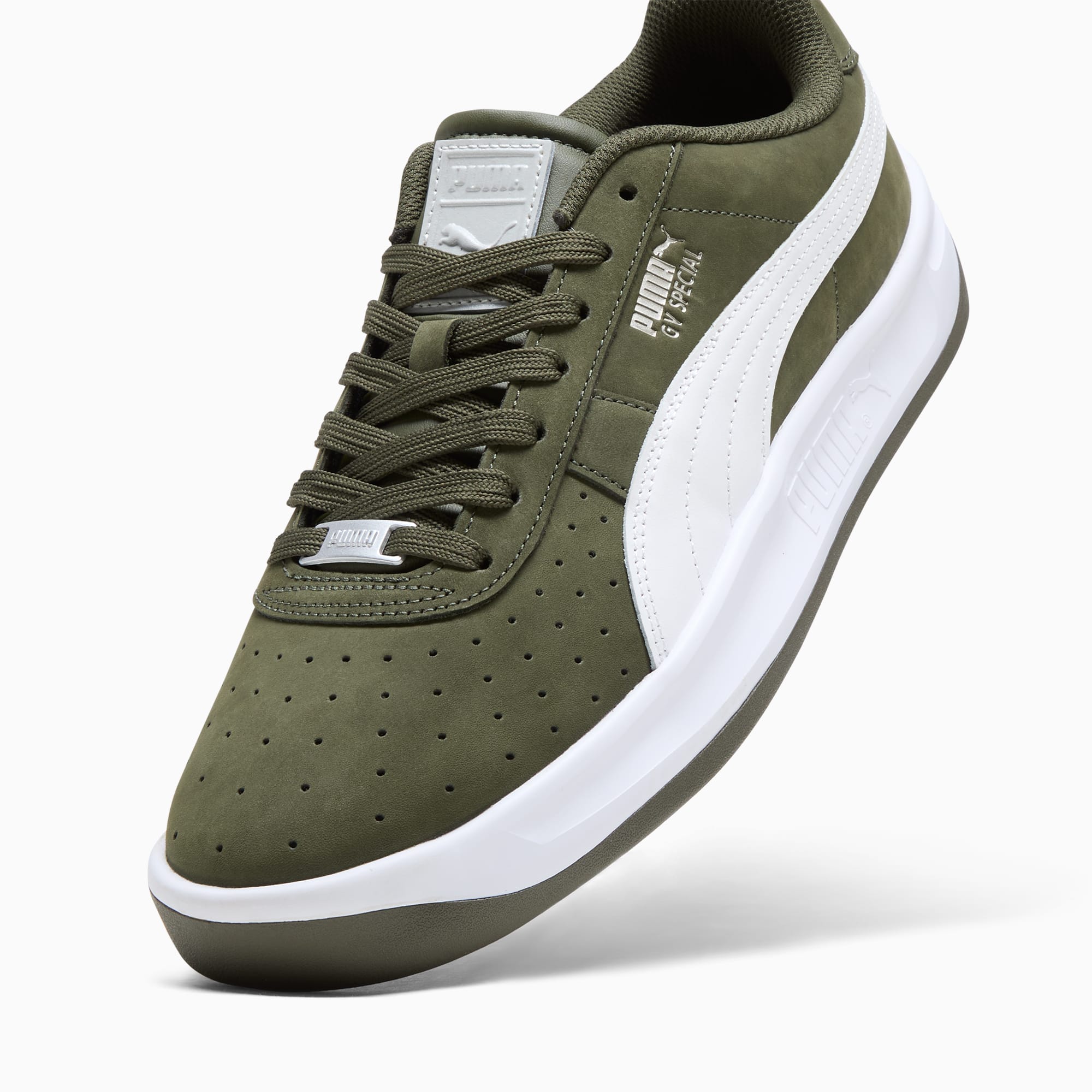 GV Special Olive Men s Sneakers