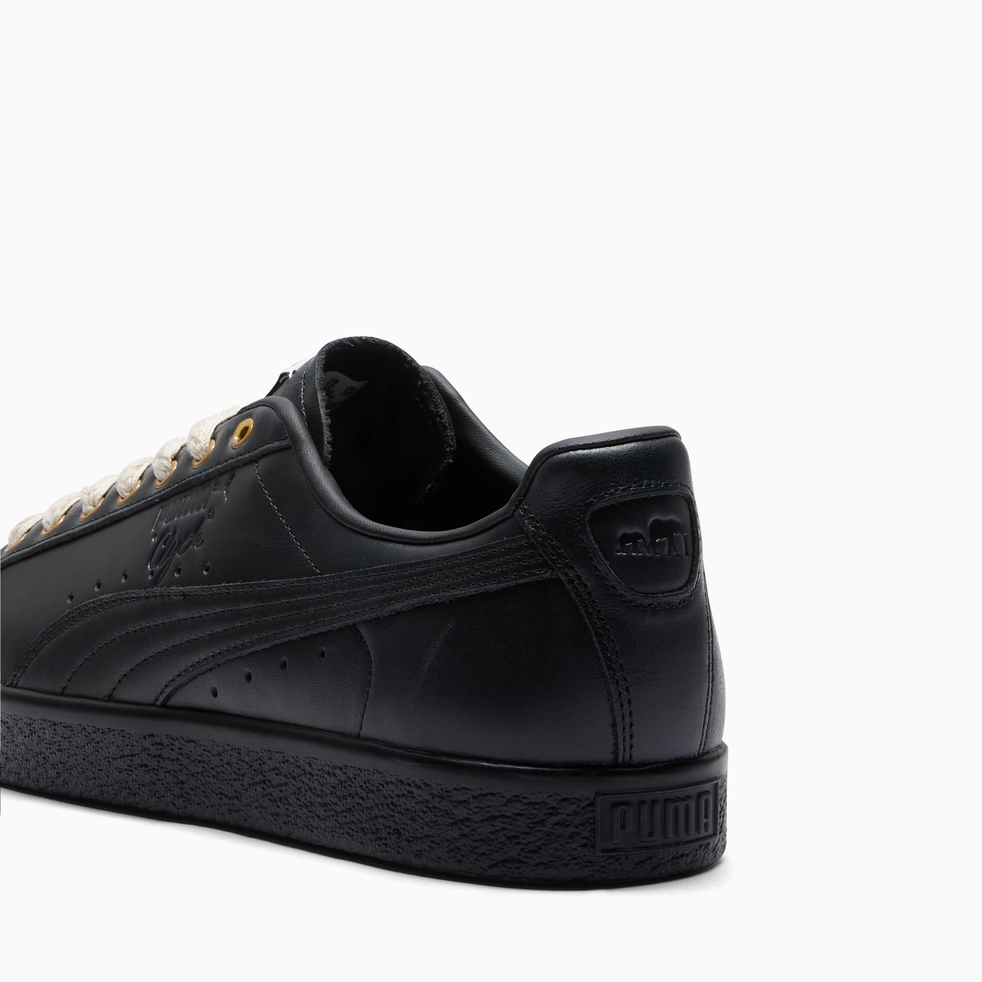 PUMA x THE BROOKLYN CIRCUS Clyde Men s Sneakers