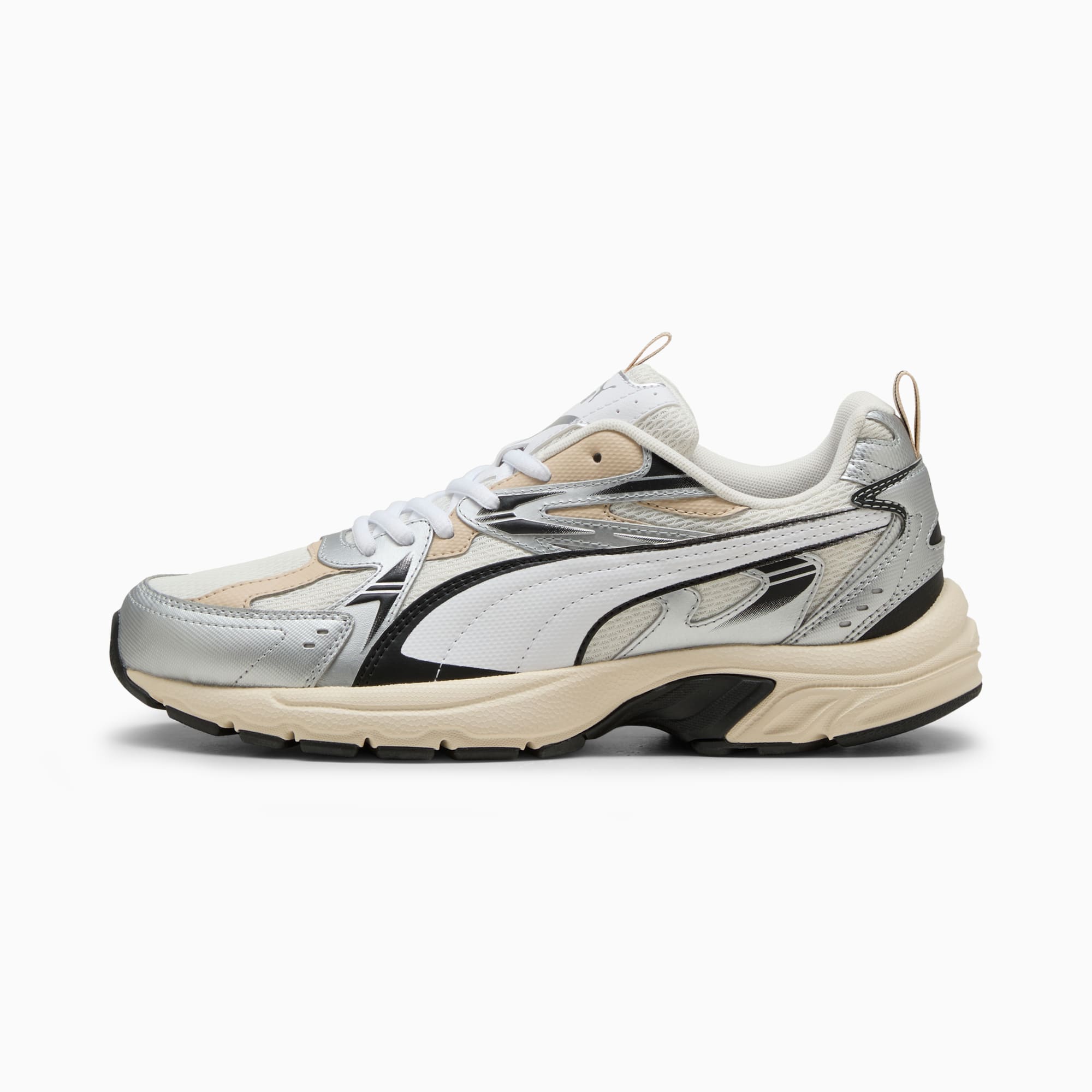 Zilveren PUMA sneakers voor volwassenen met witte, zwarte en beige details.