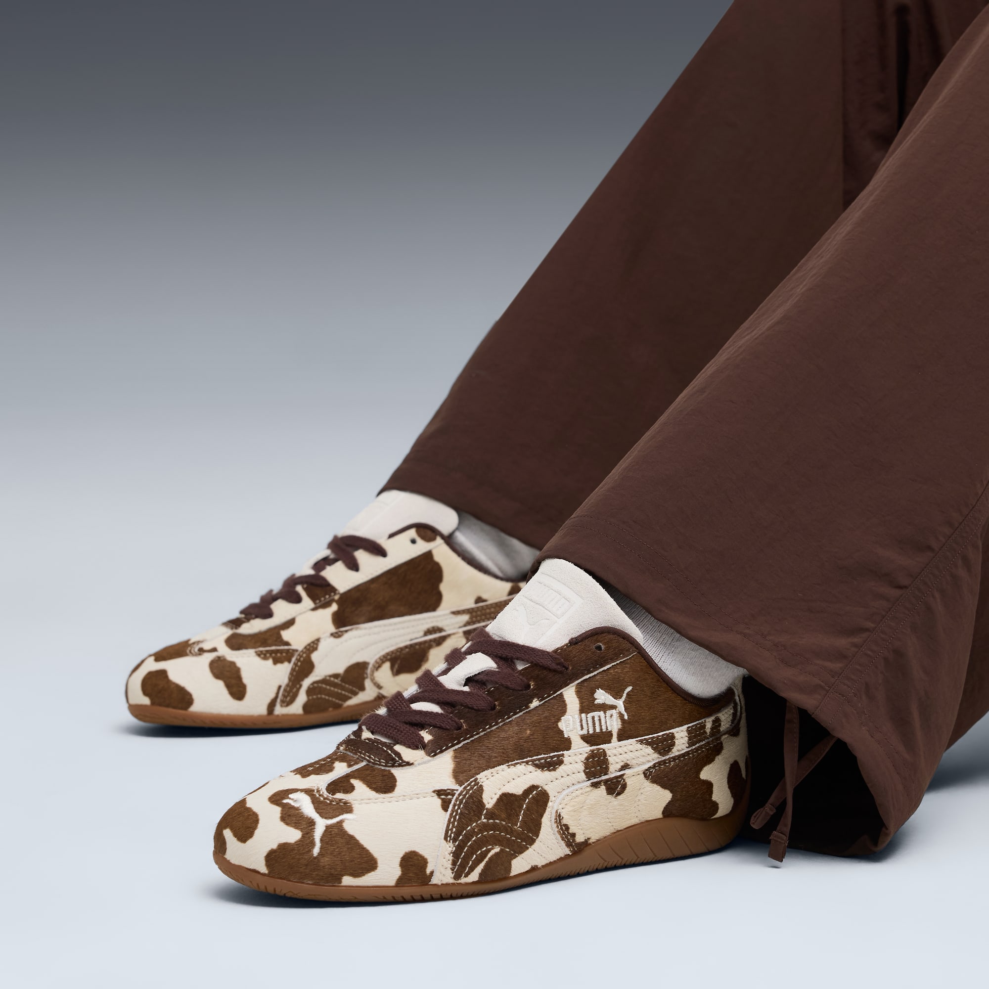 Sneakers Speedcat Cow Print da donna, Chocolate Brown-Gum, large
