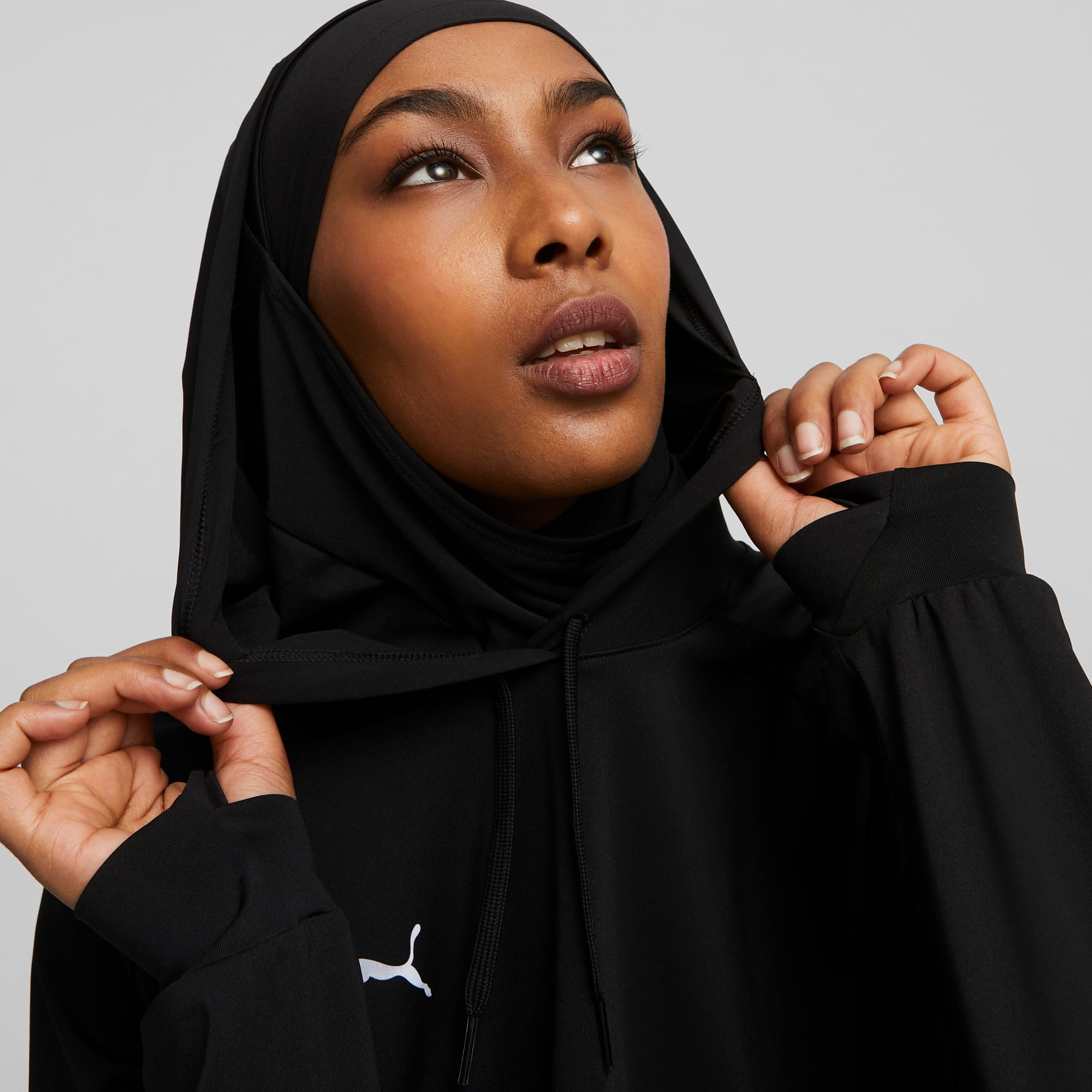 Modest Activewear Training Hoodie Women black PUMA