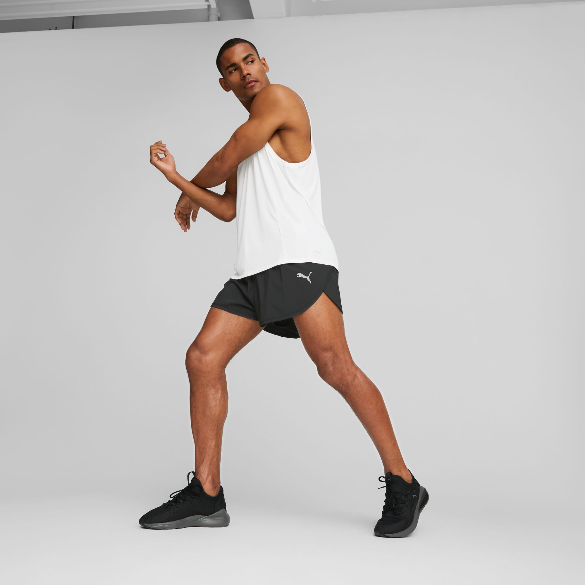 Run Favourite Split Running Shorts Men