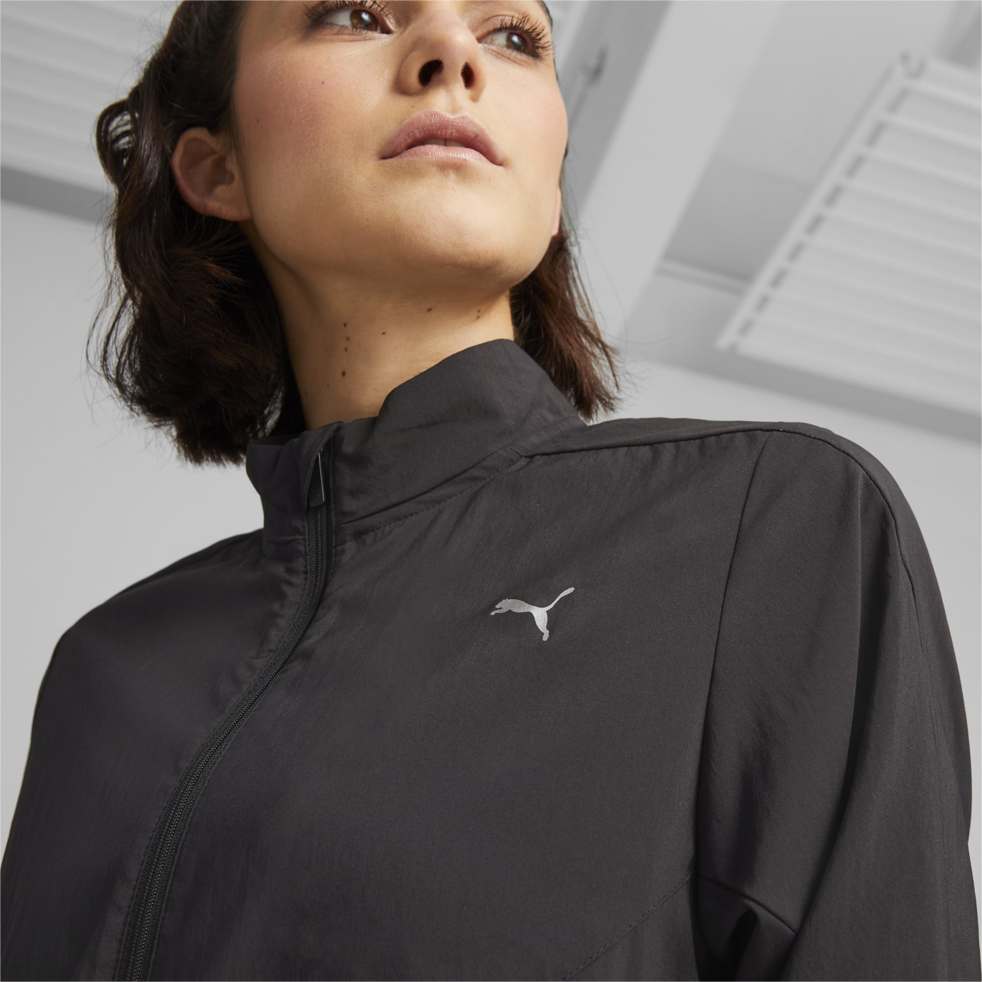 RUN FAVOURITE Woven Running Jacket Women