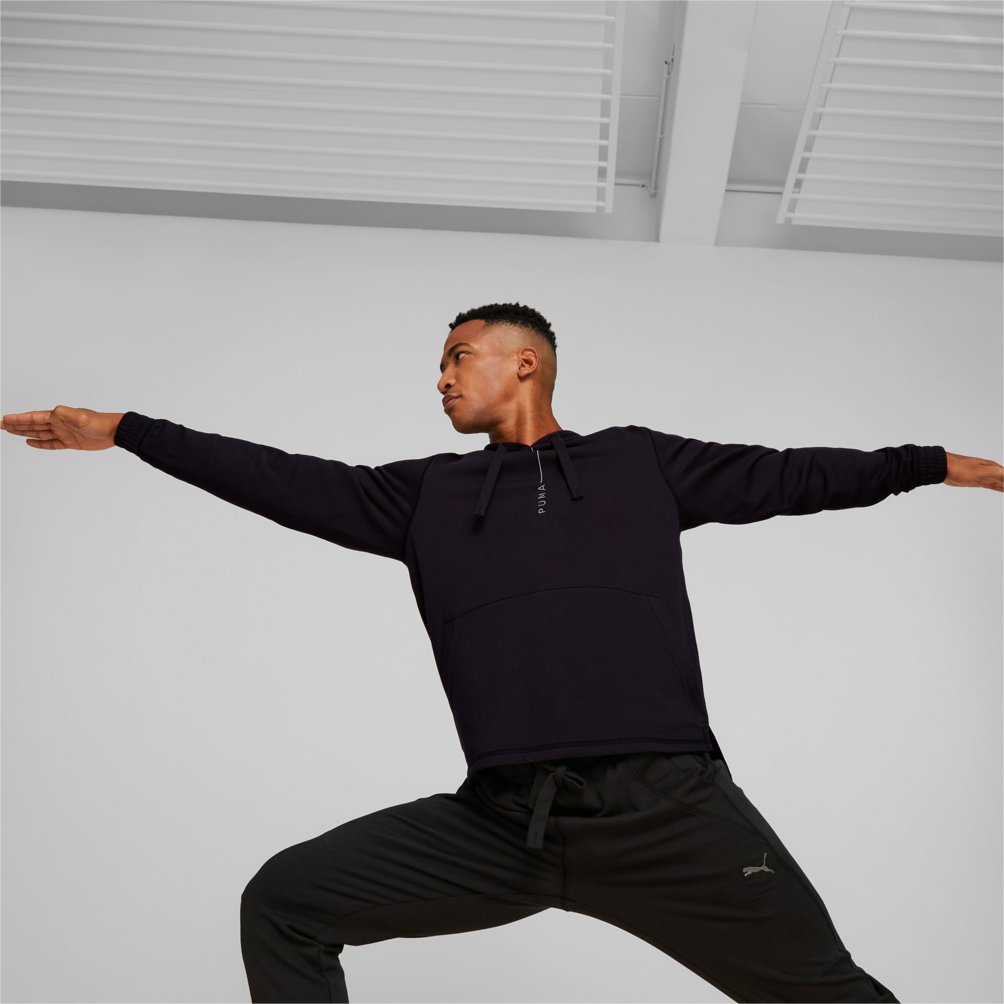Training hoodie deals mens