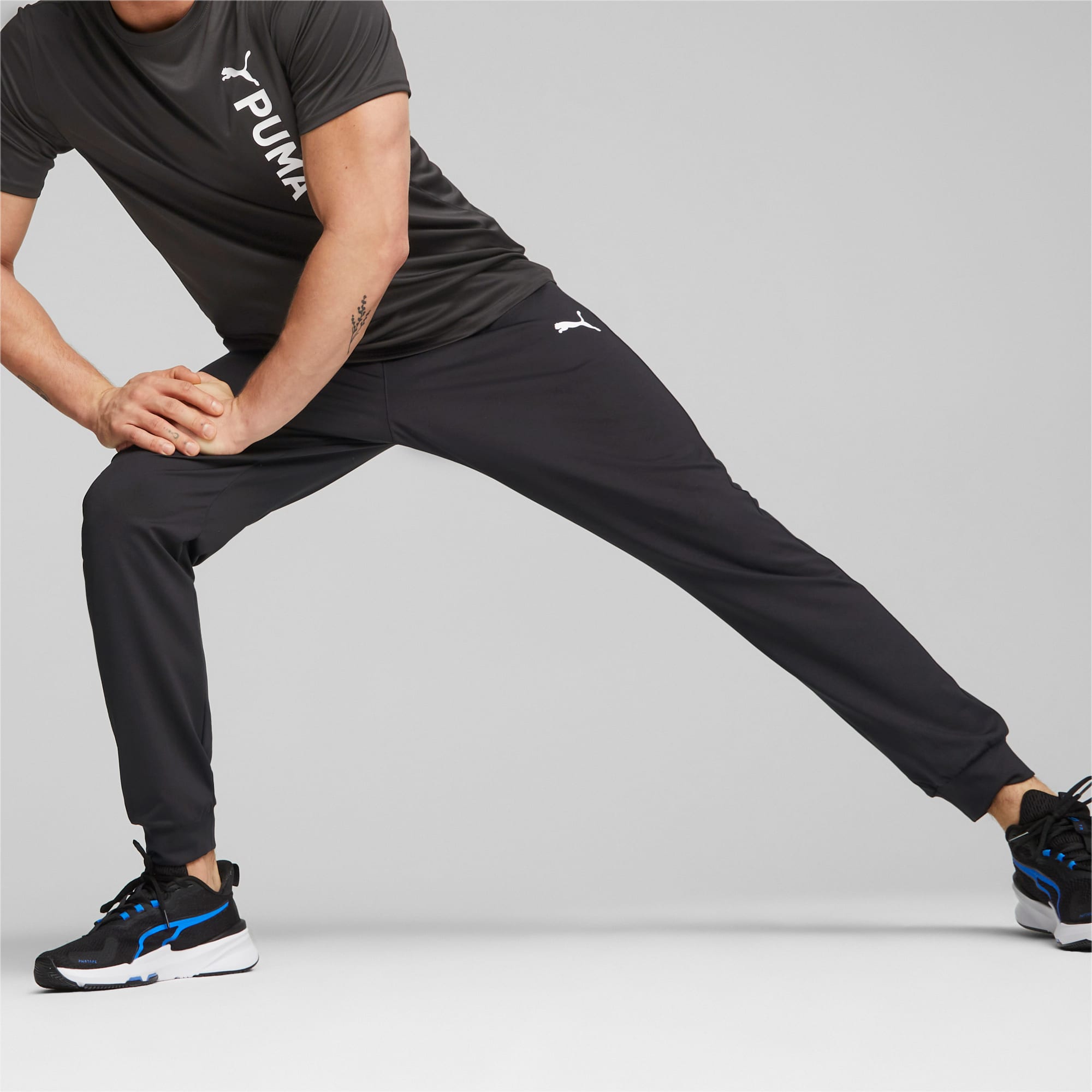 Puma black store joggers mens
