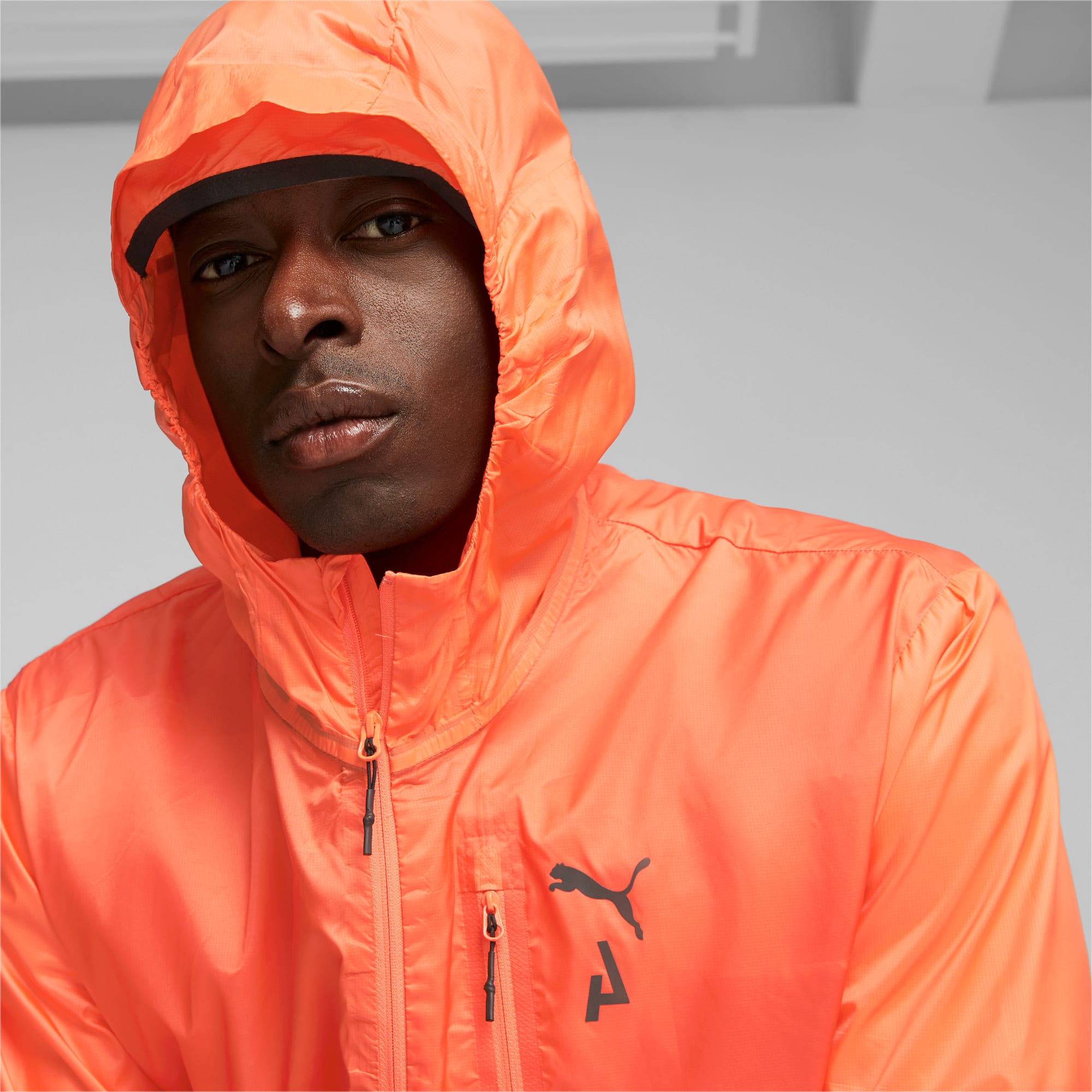 Puma lightweight hotsell jacket mens