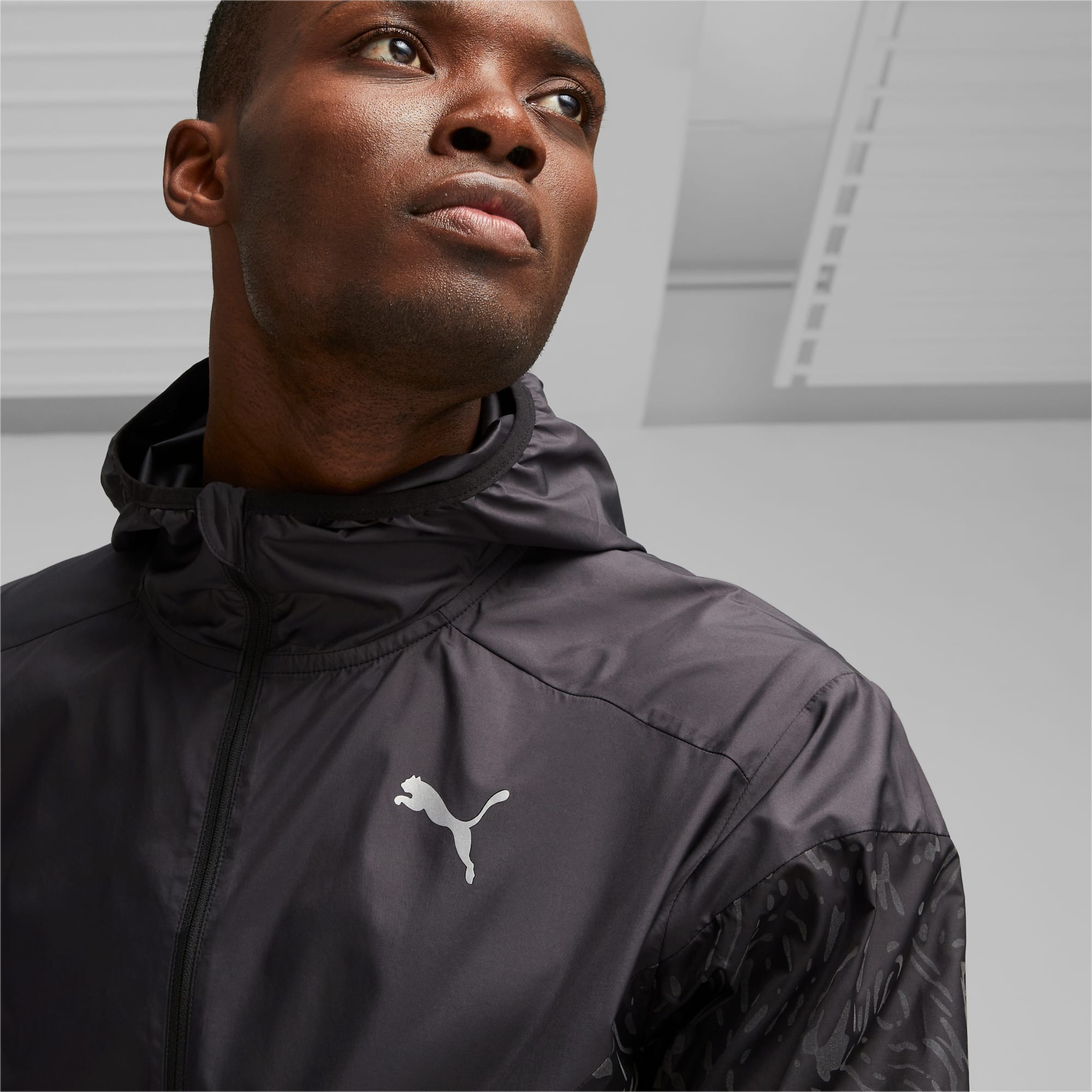 Thin running jacket discount