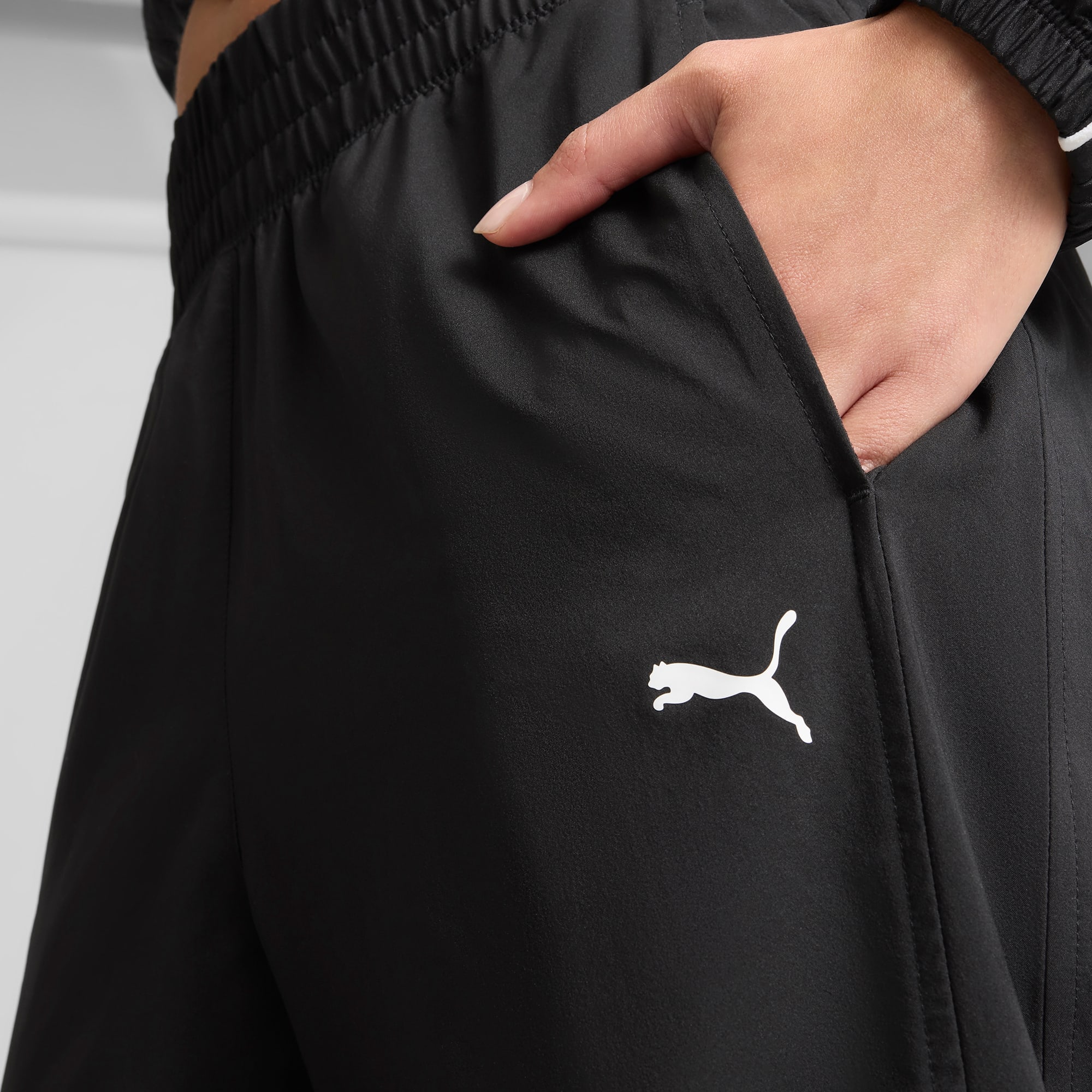 Train Favorite Women's Woven Pants | PUMA