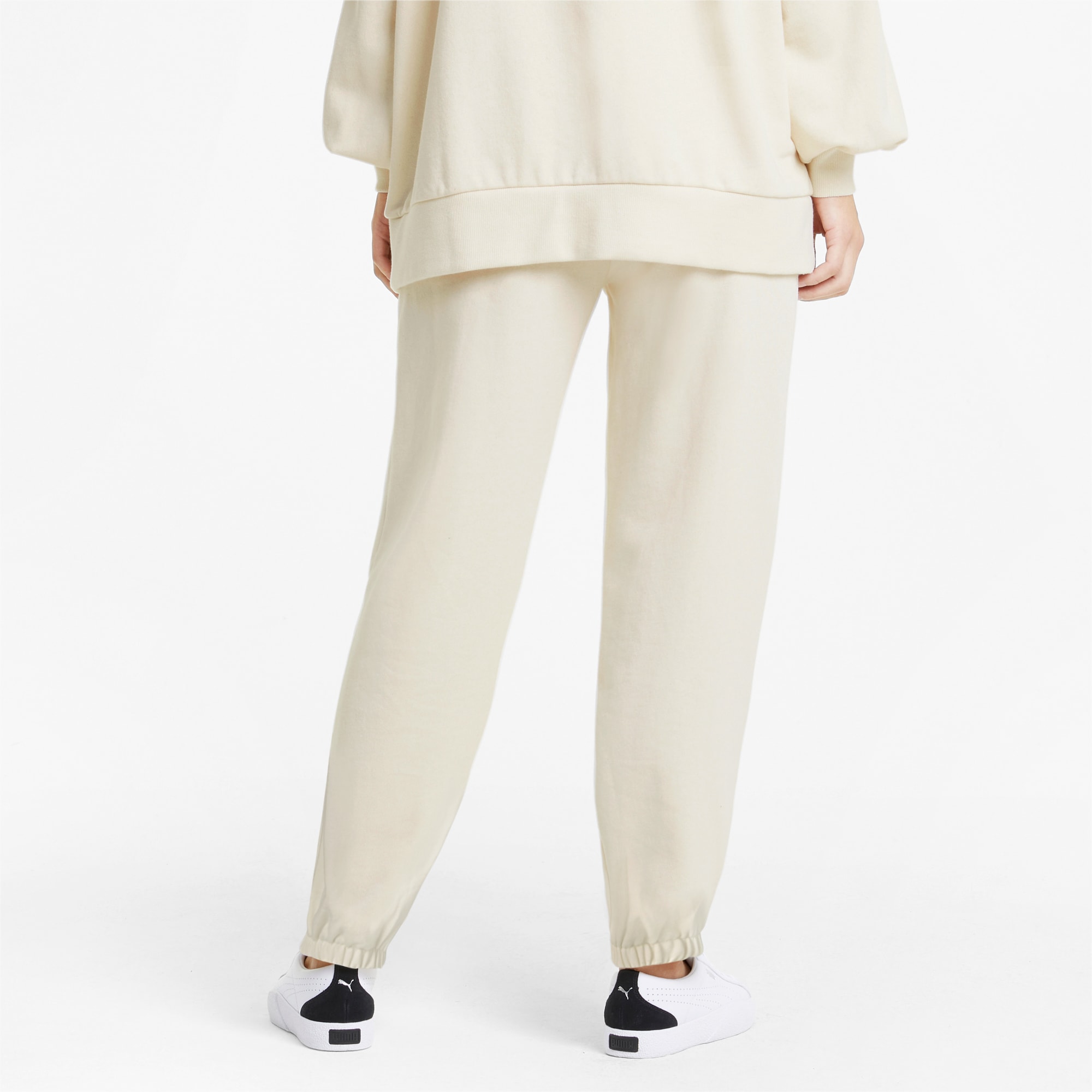 Puma classic relaxed joggers Outlet