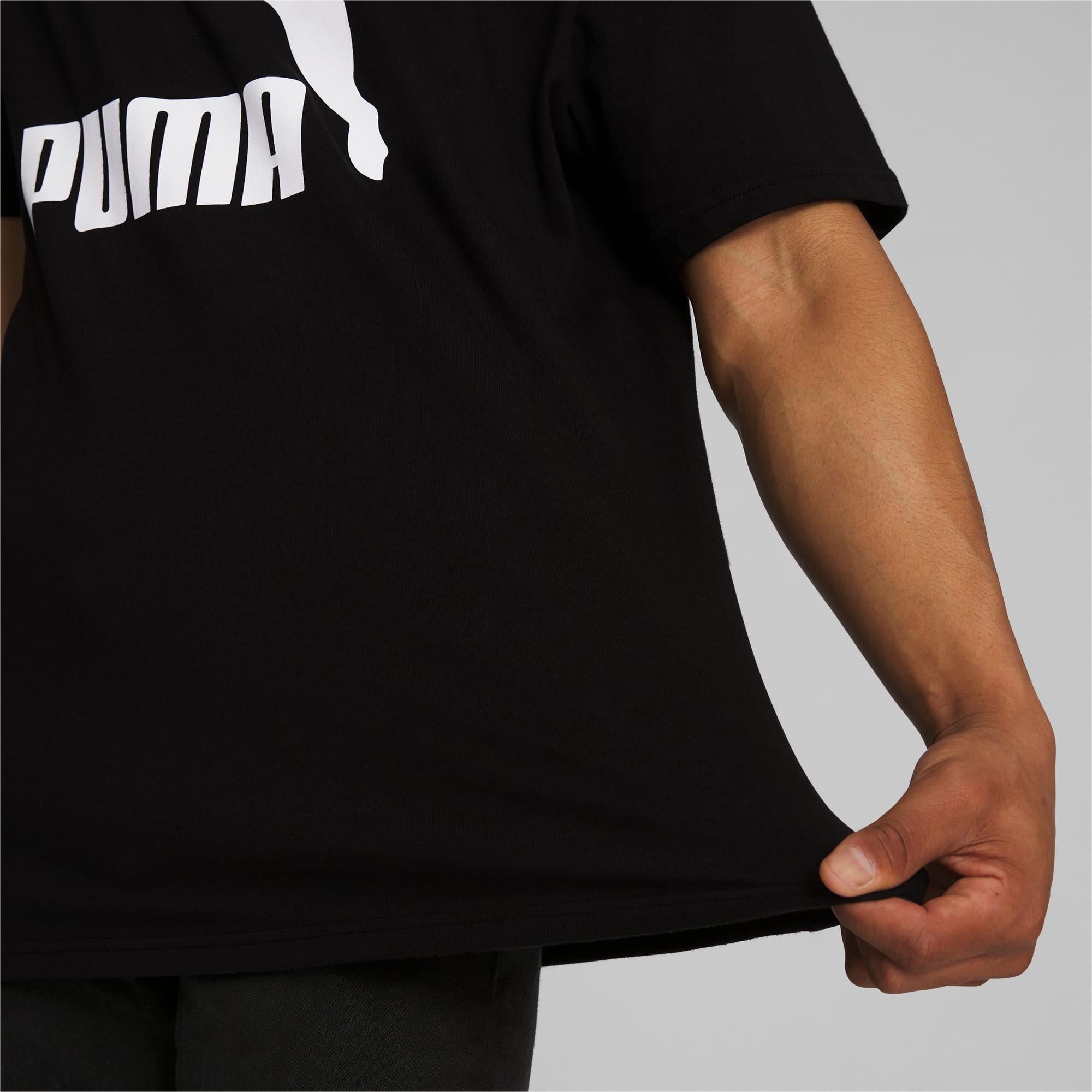 Brand Name] Classic Logo' Men's T-Shirt